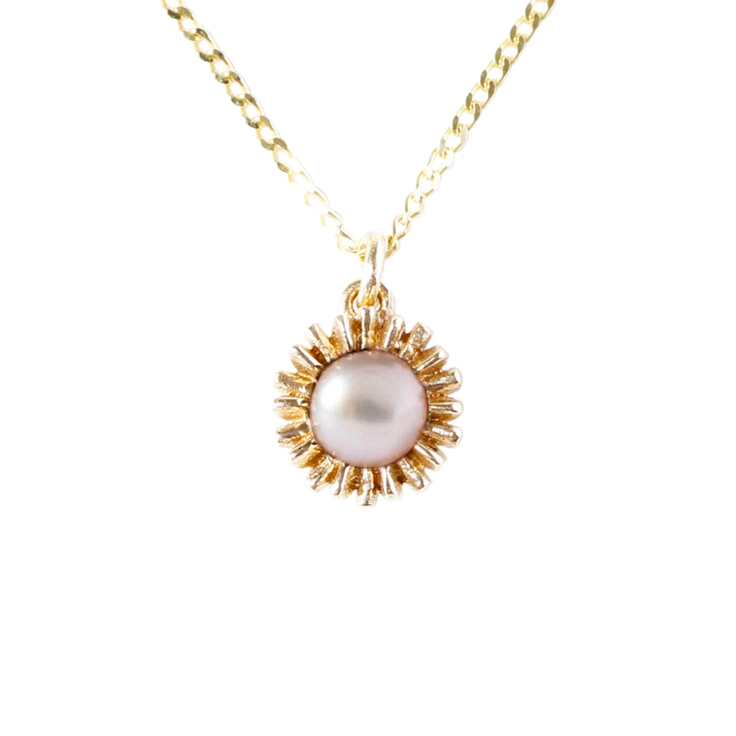 Dahlia Bud Freshwater Pearl Necklace – Gold