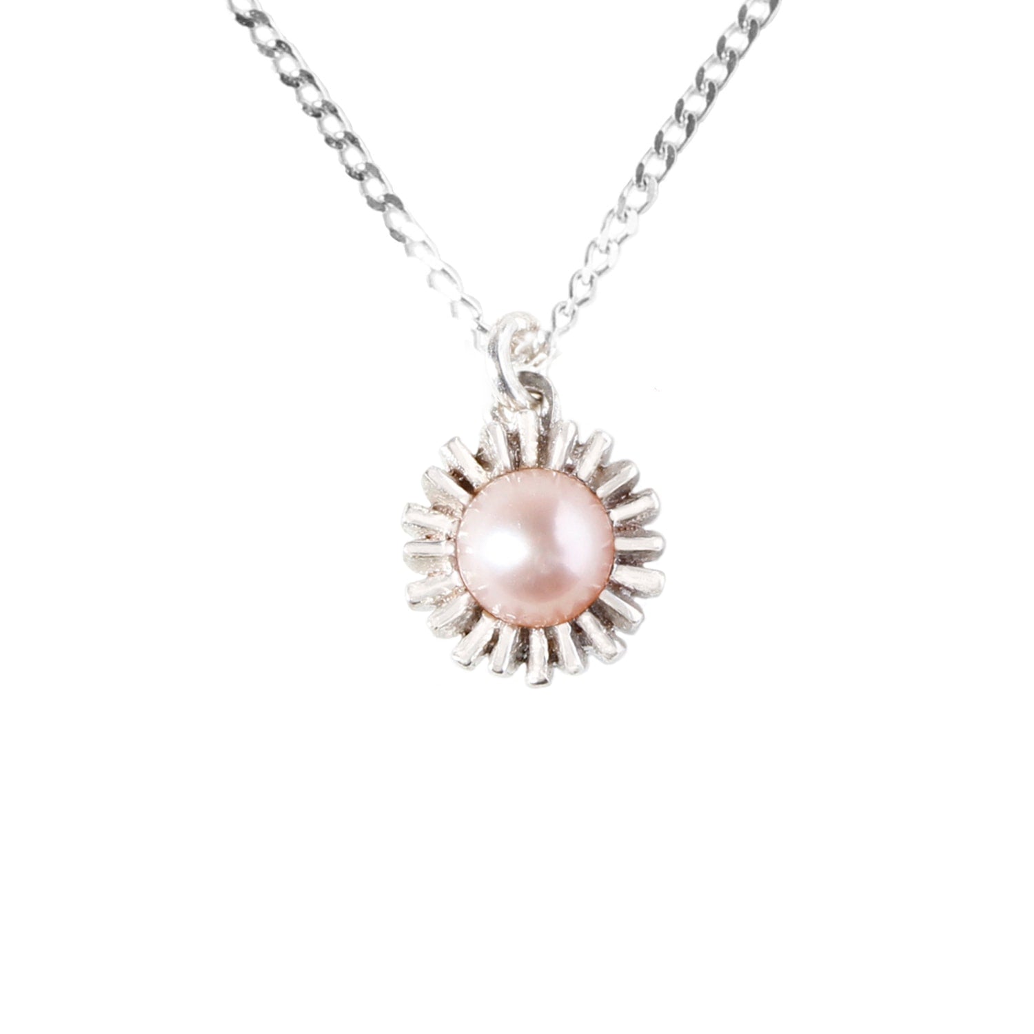 Dahlia Bud Freshwater Pearl Necklace – Silver
