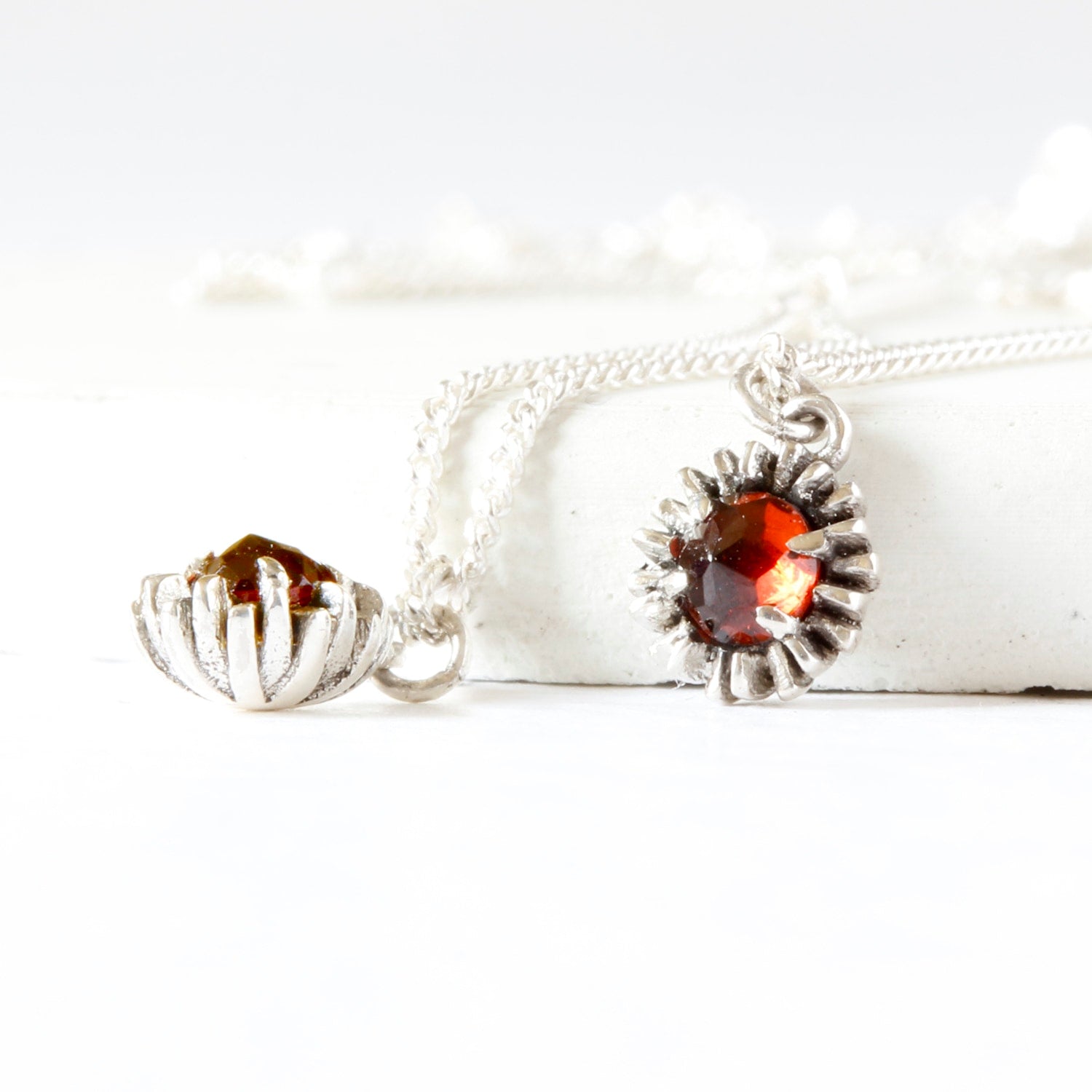 Dahlia Bud Garnet Necklace – Silver