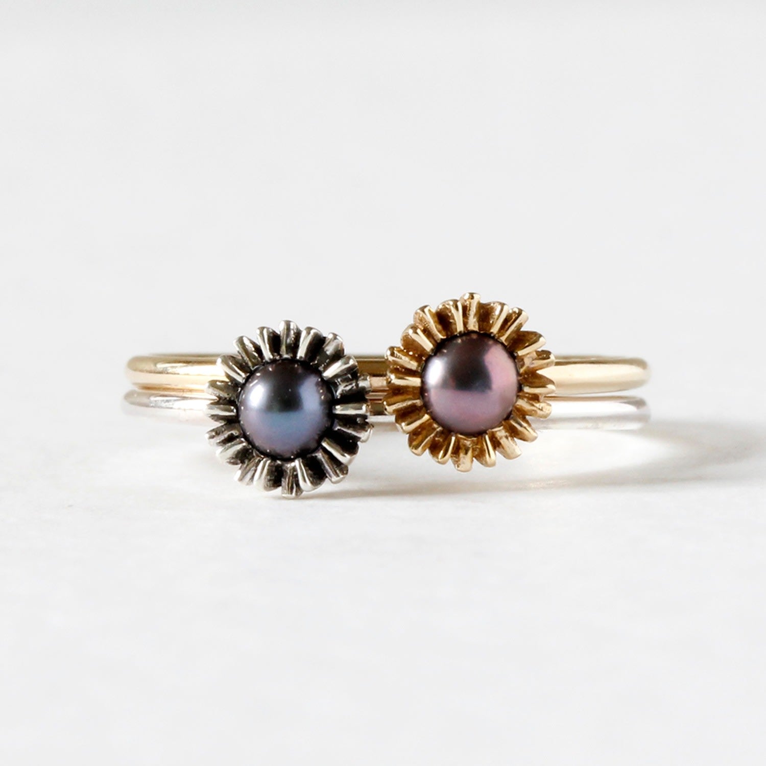 Dahlia Bud Peacock Pearl Ring - Gold