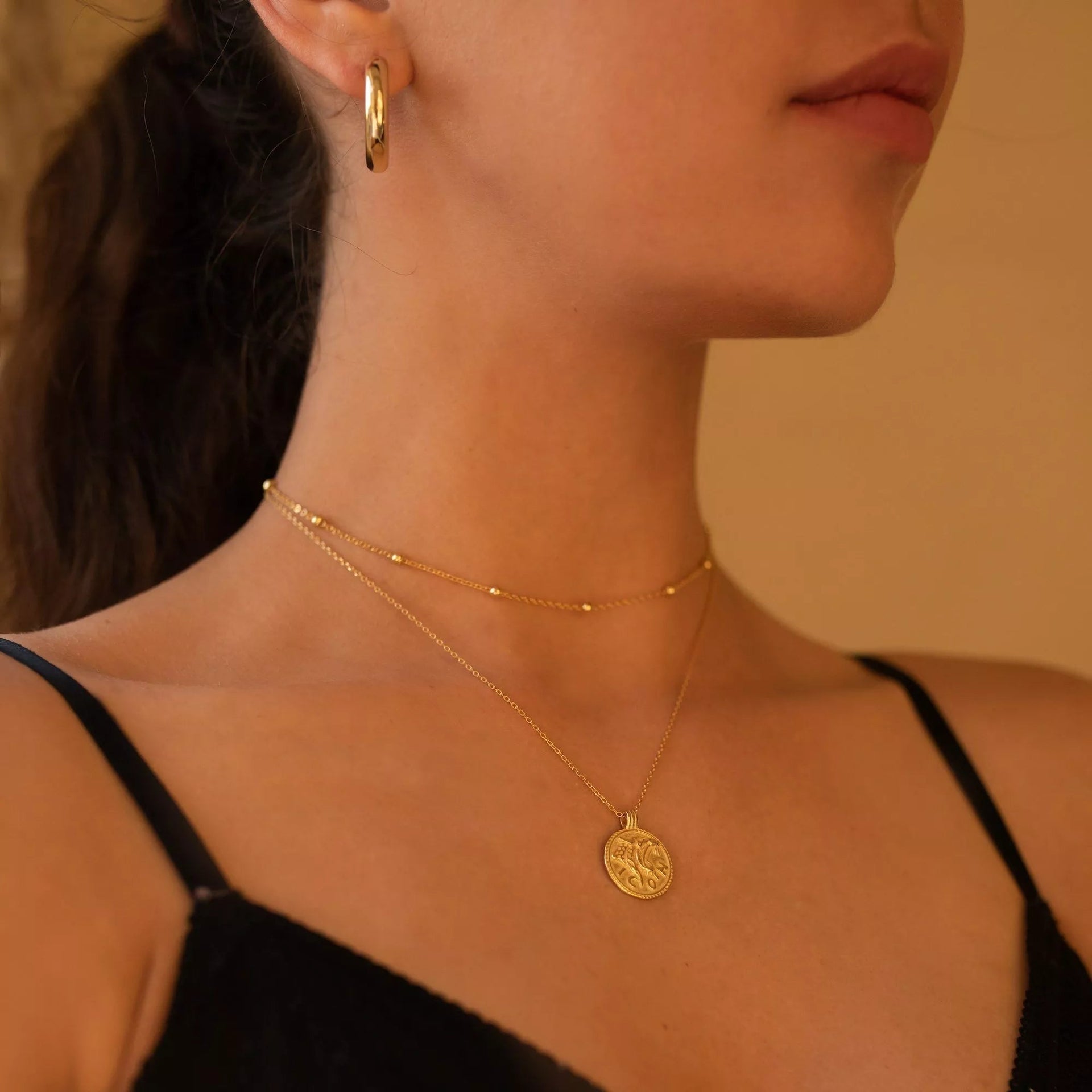 Dainty Gold Bead Choker Necklace