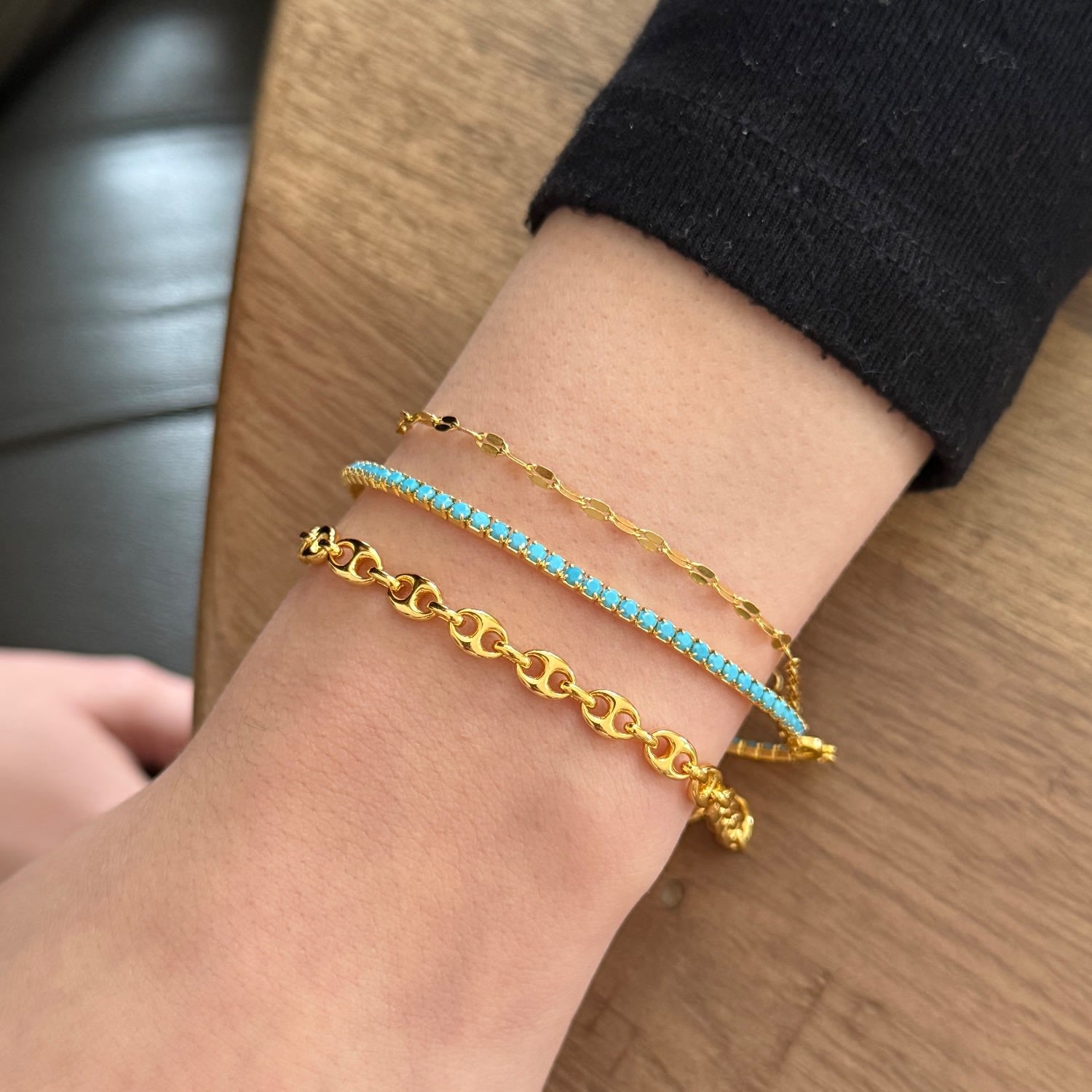 Dainty Gold Sparkle Lip Chain Bracelet