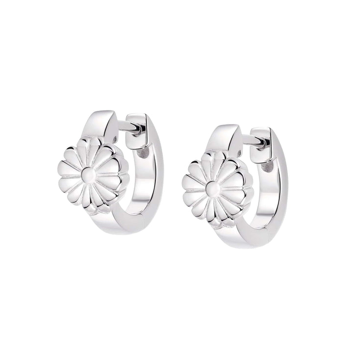 daisy-bloom-huggie-earrings-925-sterling-silver-daisy-london