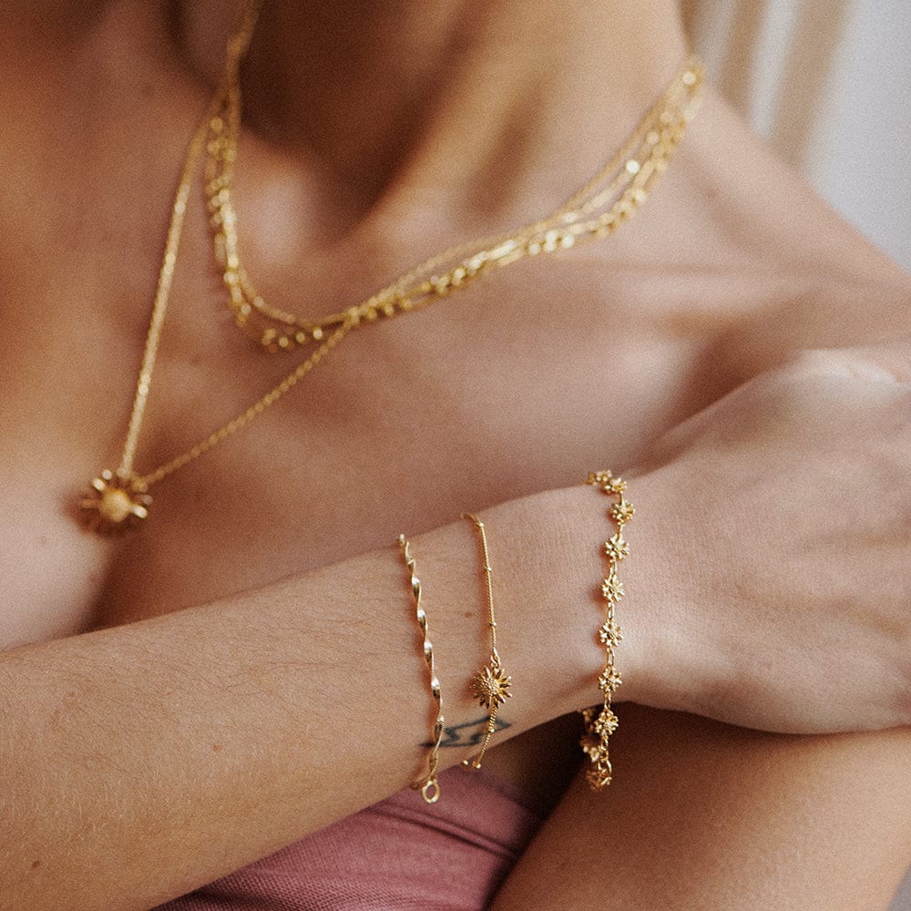 daisy-chain-bracelet-18ct-gold-plated-925-sterling-silver-and-18ct-gold-plated-daisy-london