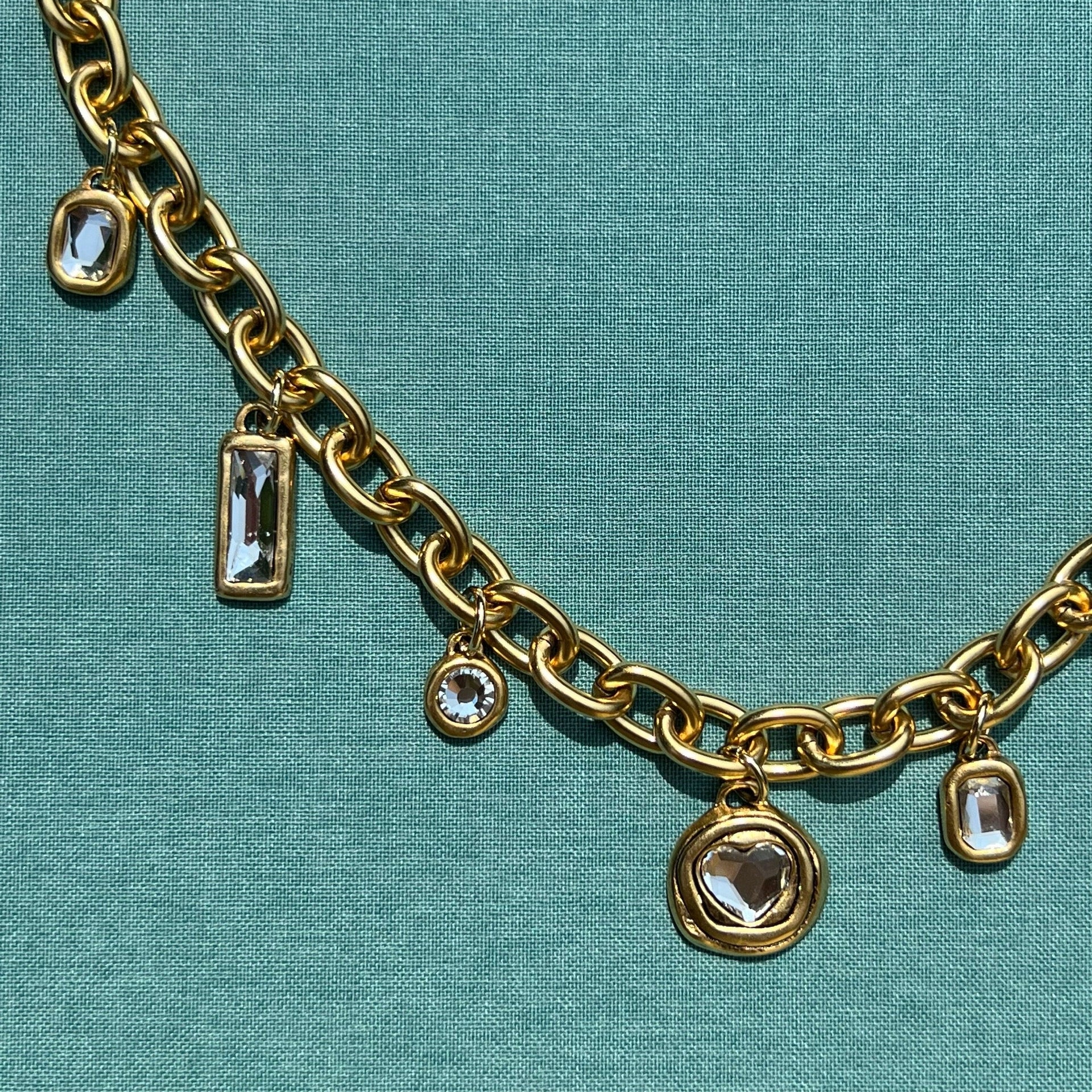 Daisy Rhinestone Necklace