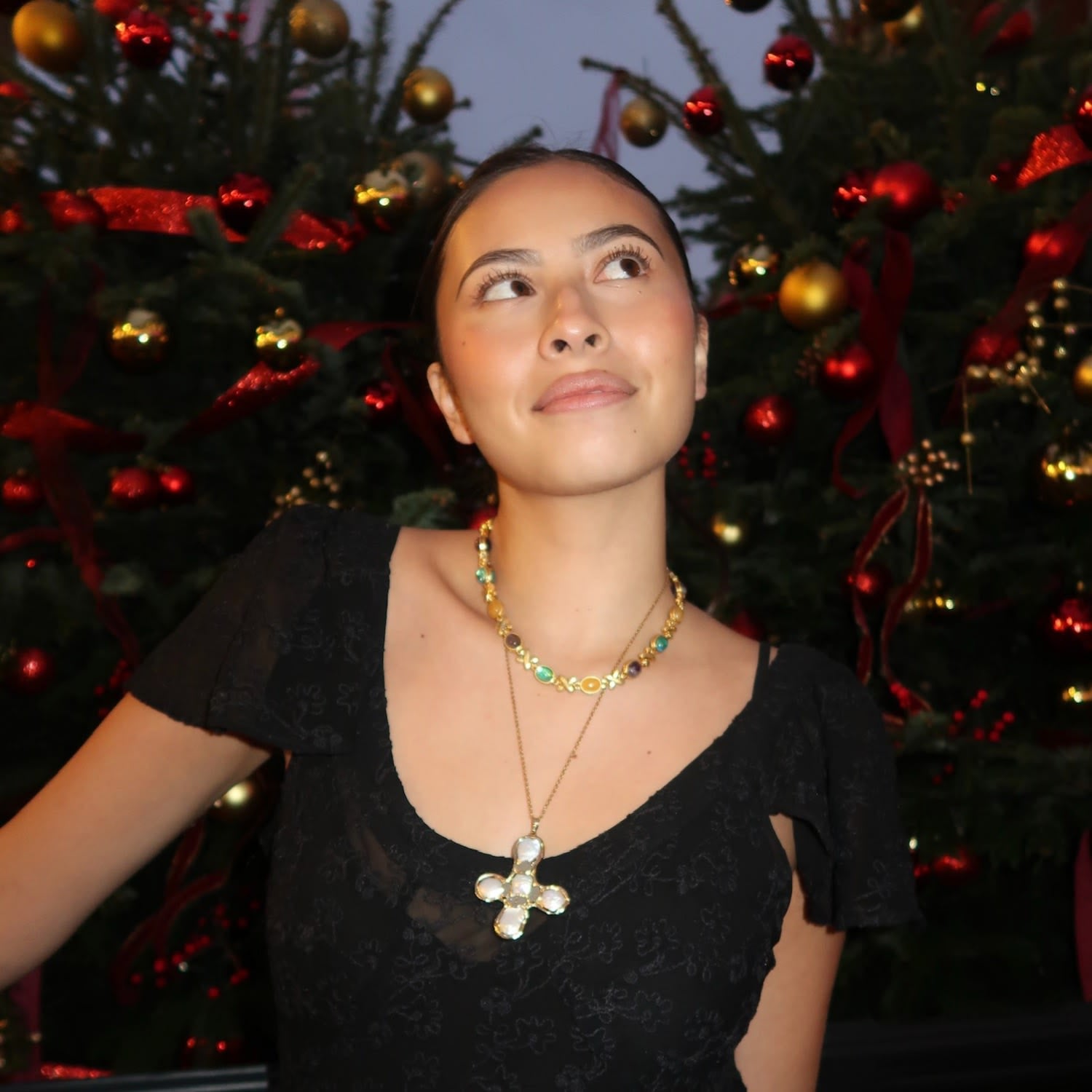 Daisy's Cross Necklace