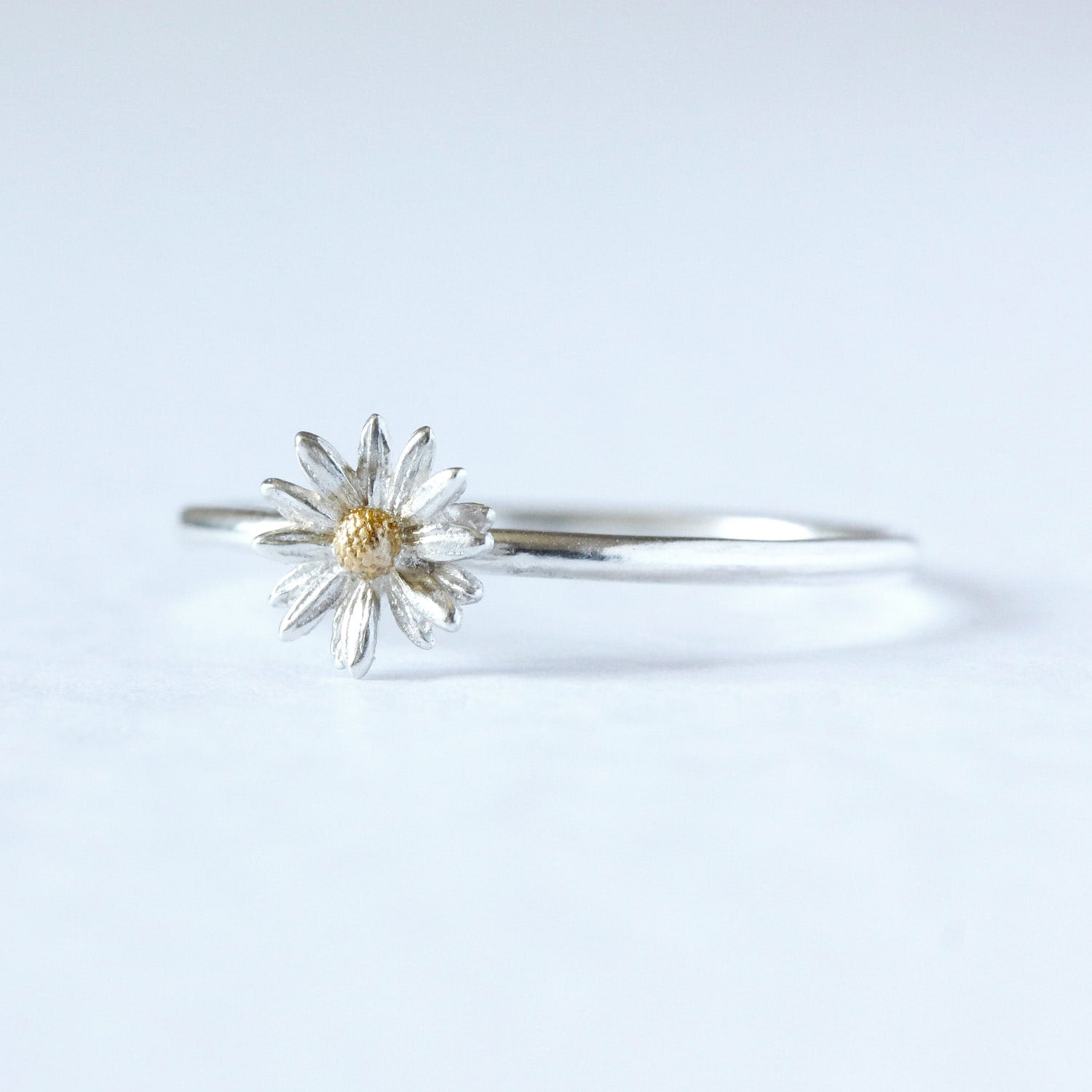 Daisy Stacking Ring – Silver & Gold