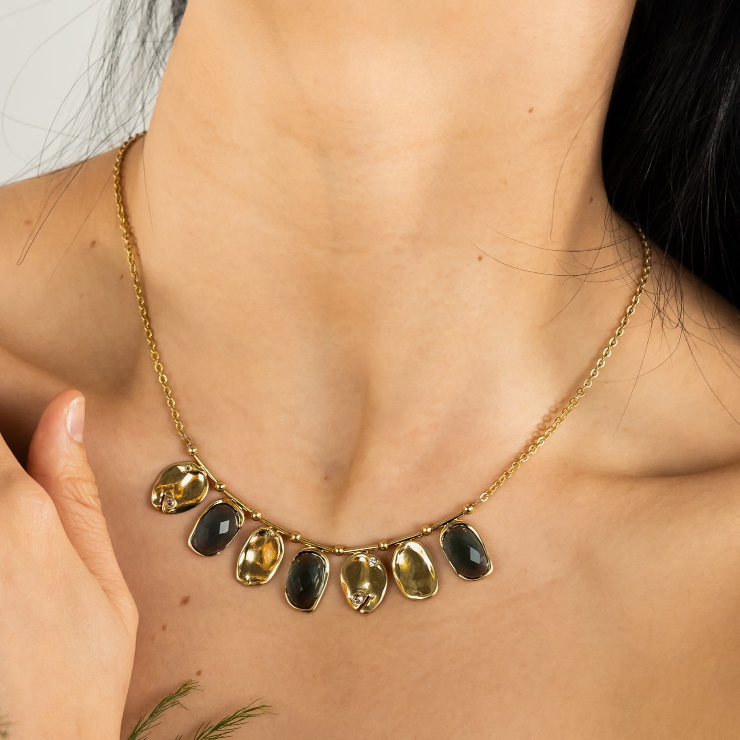 Dangling Multidrops Blue Necklace