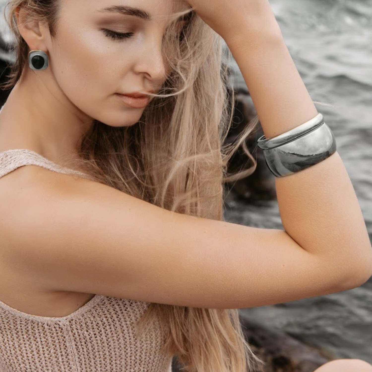 Dany Statement Sleek Style Cuff - Silver