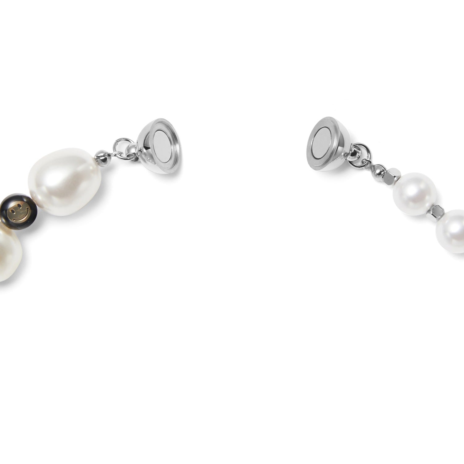 Day And Night Smile Pearl Beads Necklace