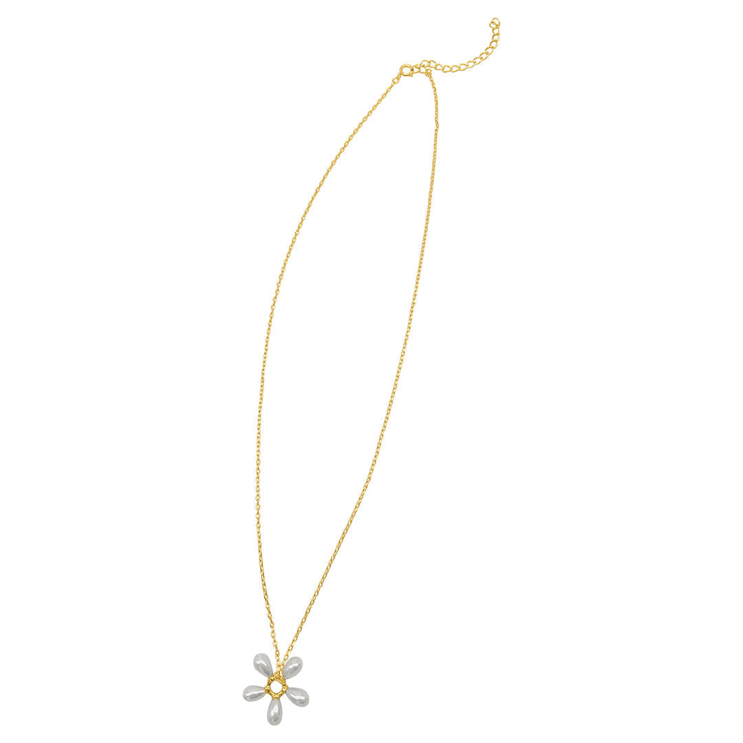Floral Pearl Pendant Necklace gold
