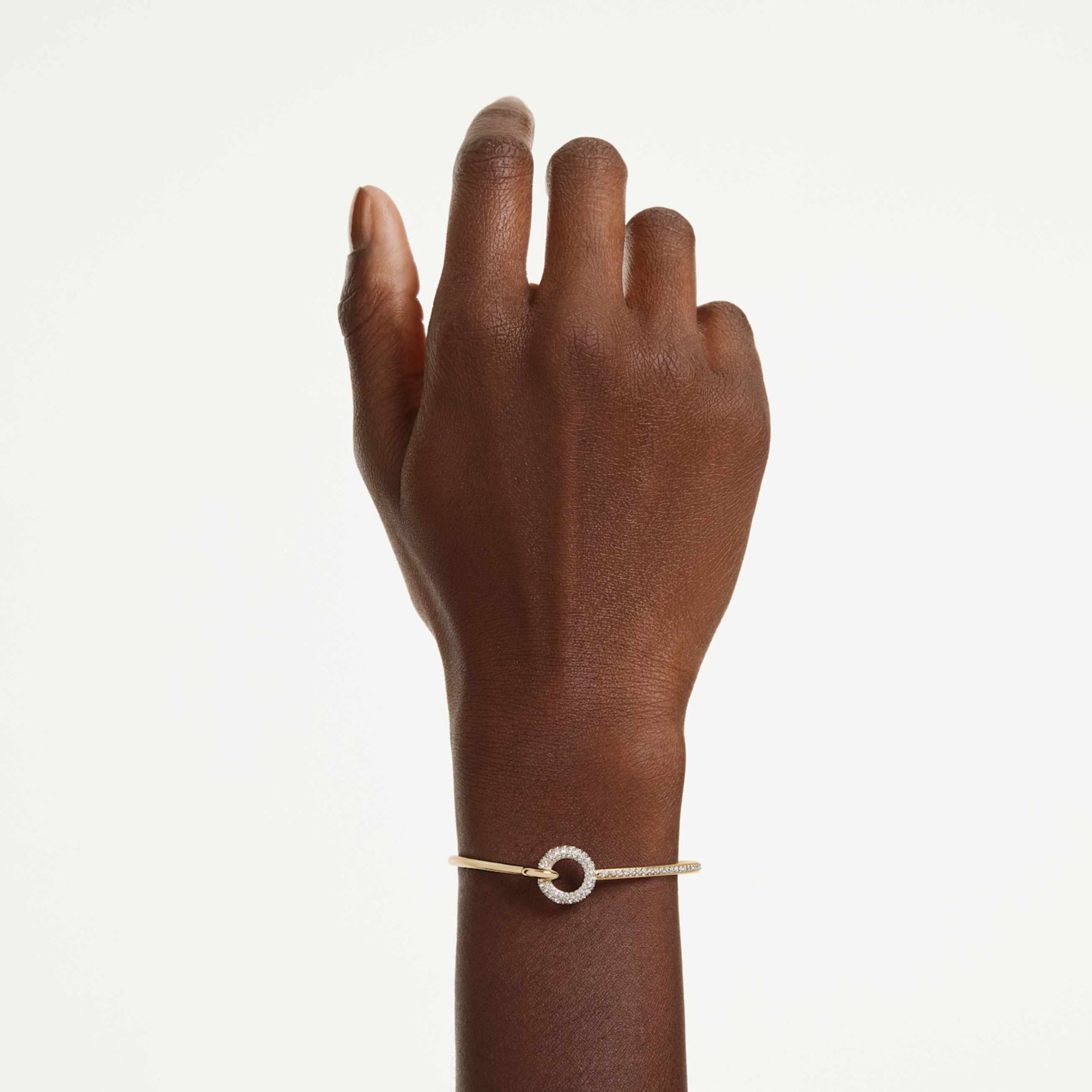 DEXTERA BANGLE ROUND CUT WHITE GOLD TONE PLATED