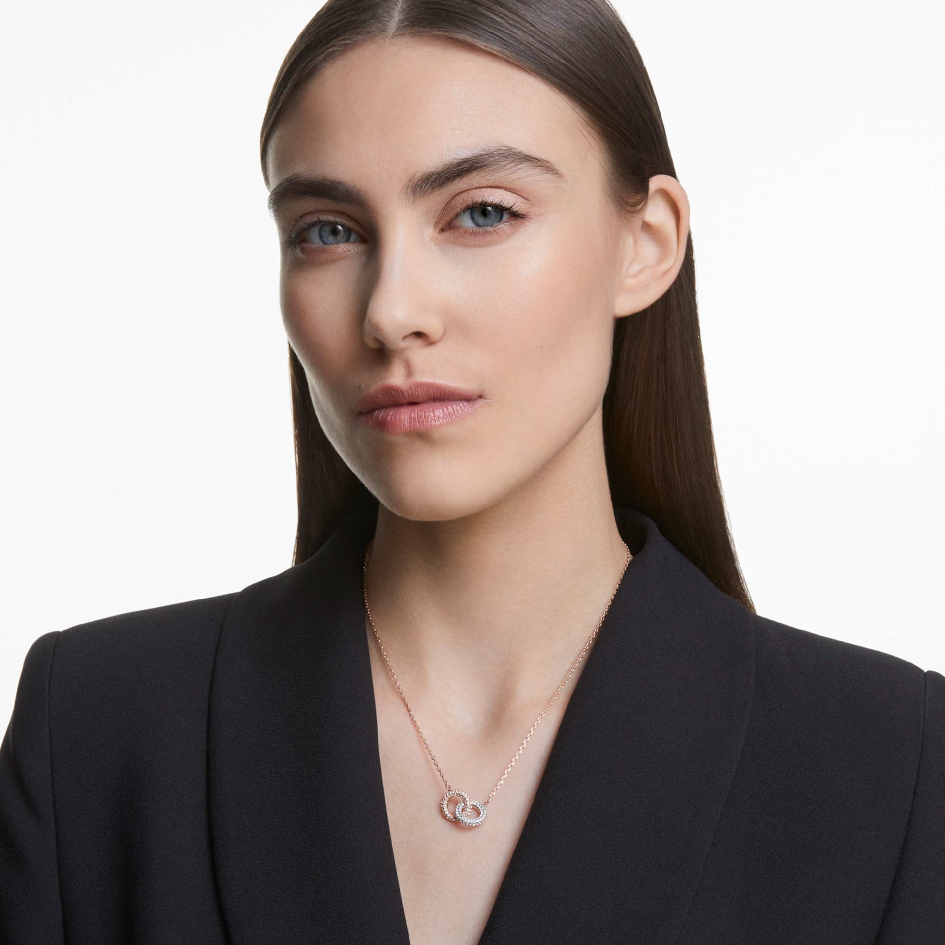 DEXTERA NECKLACE INTERTWINED CIRCLES WHITE ROSE GOLD TONE PLATED