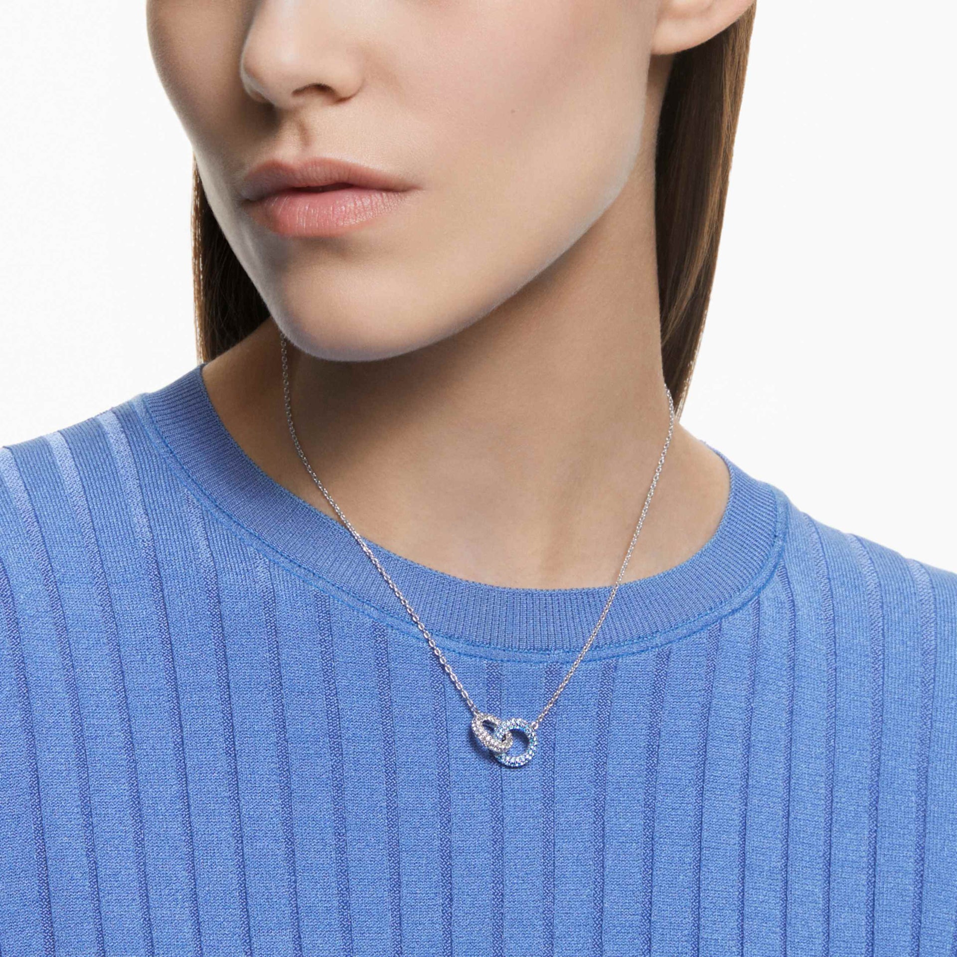DEXTERA NECKLACE PAVE INTERTWINED CIRCLES BLUE RHODIUM PLATED