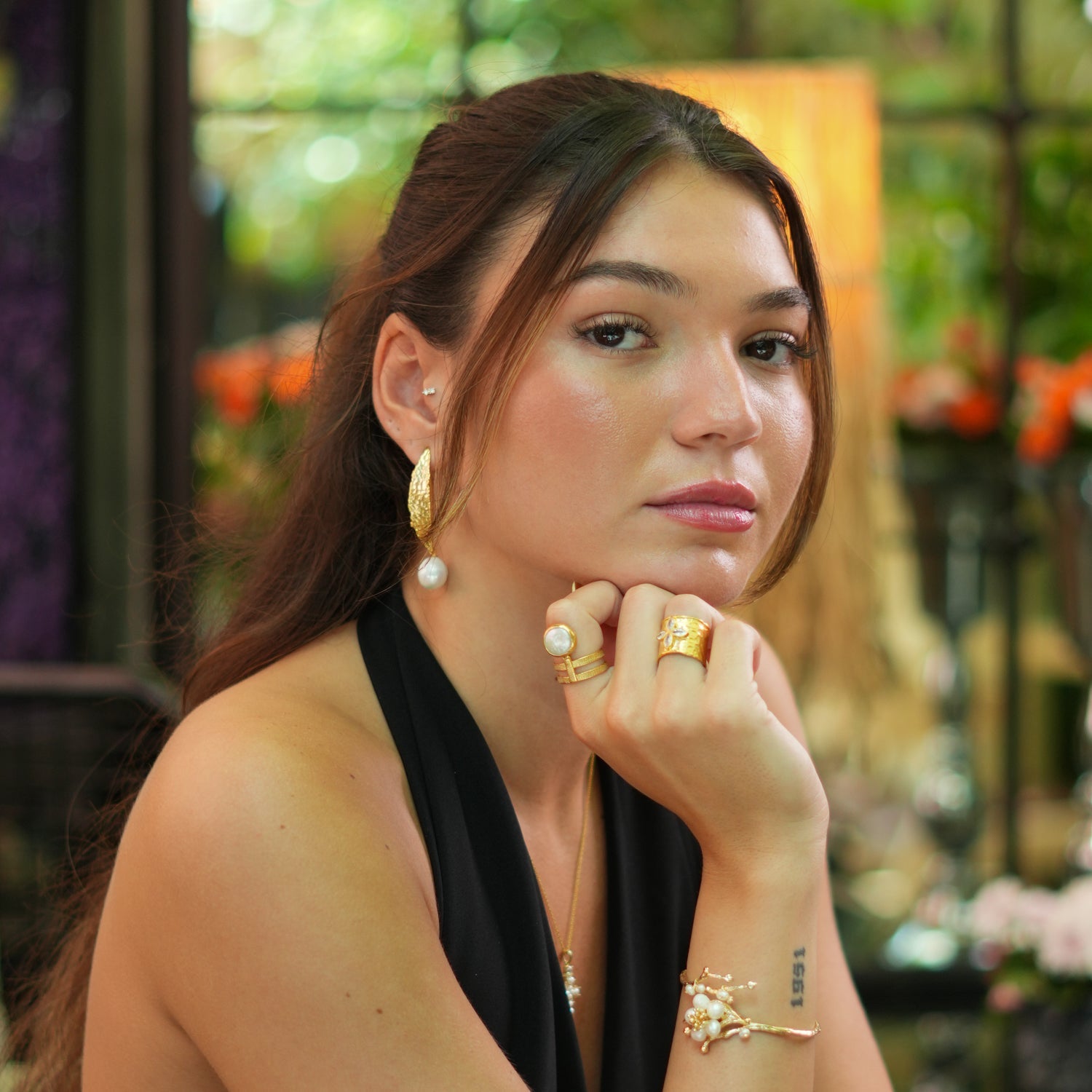 Diamond & Gold Band Floral Chunky Cuff Ring - Gold