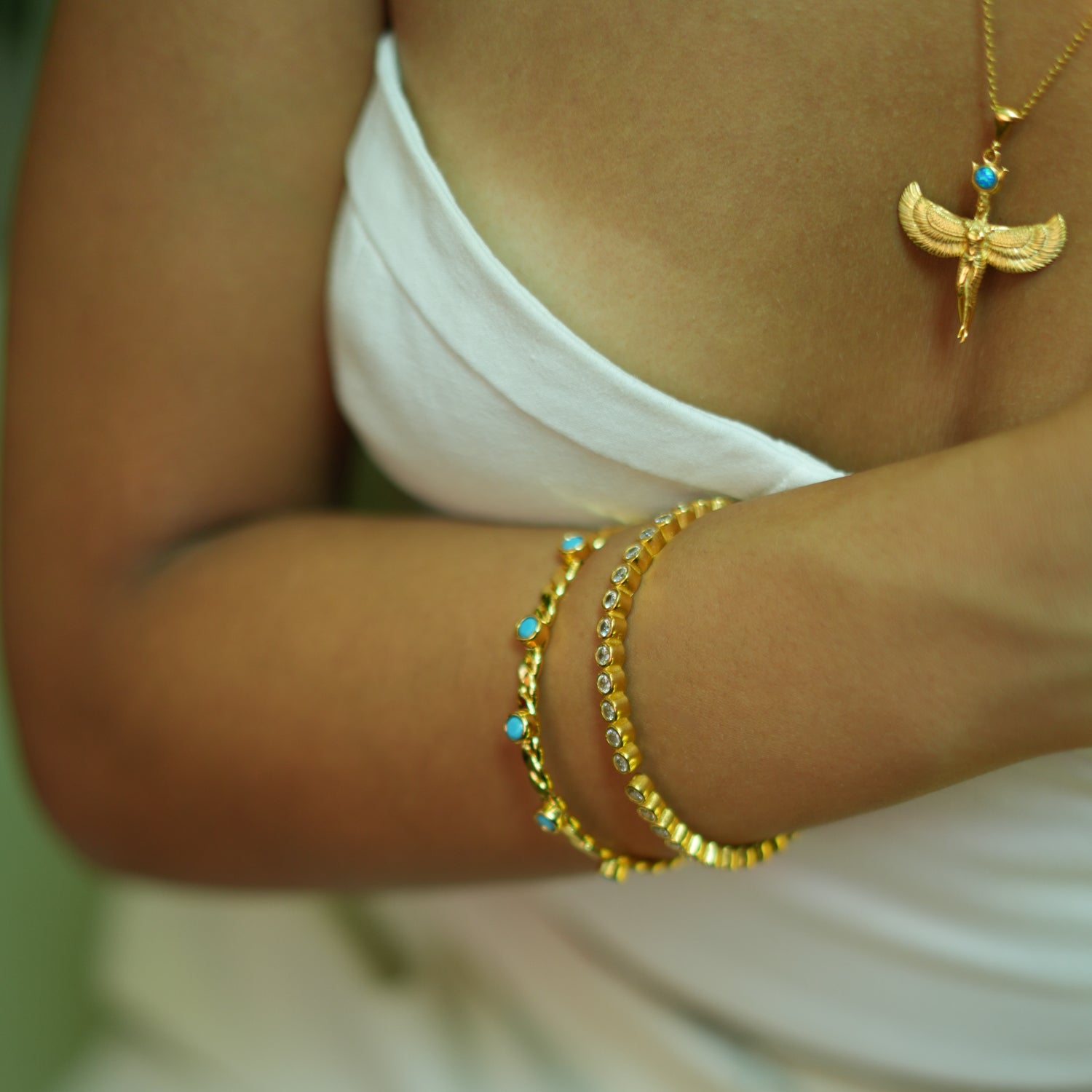 Diamond & Gold Dainty Bangle Bracelet - Gold