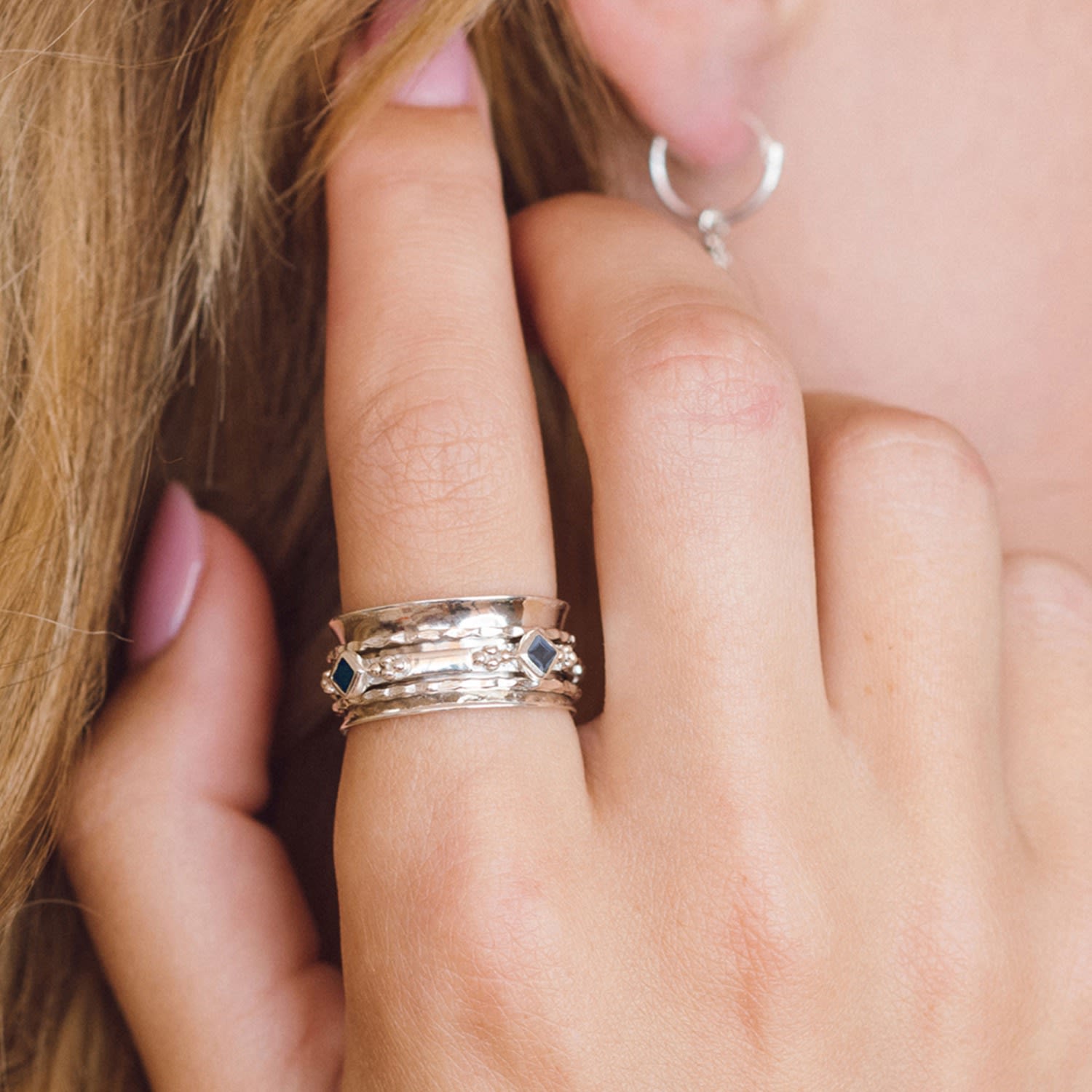 Divinity Princess Silver Spinning Ring - Iolite