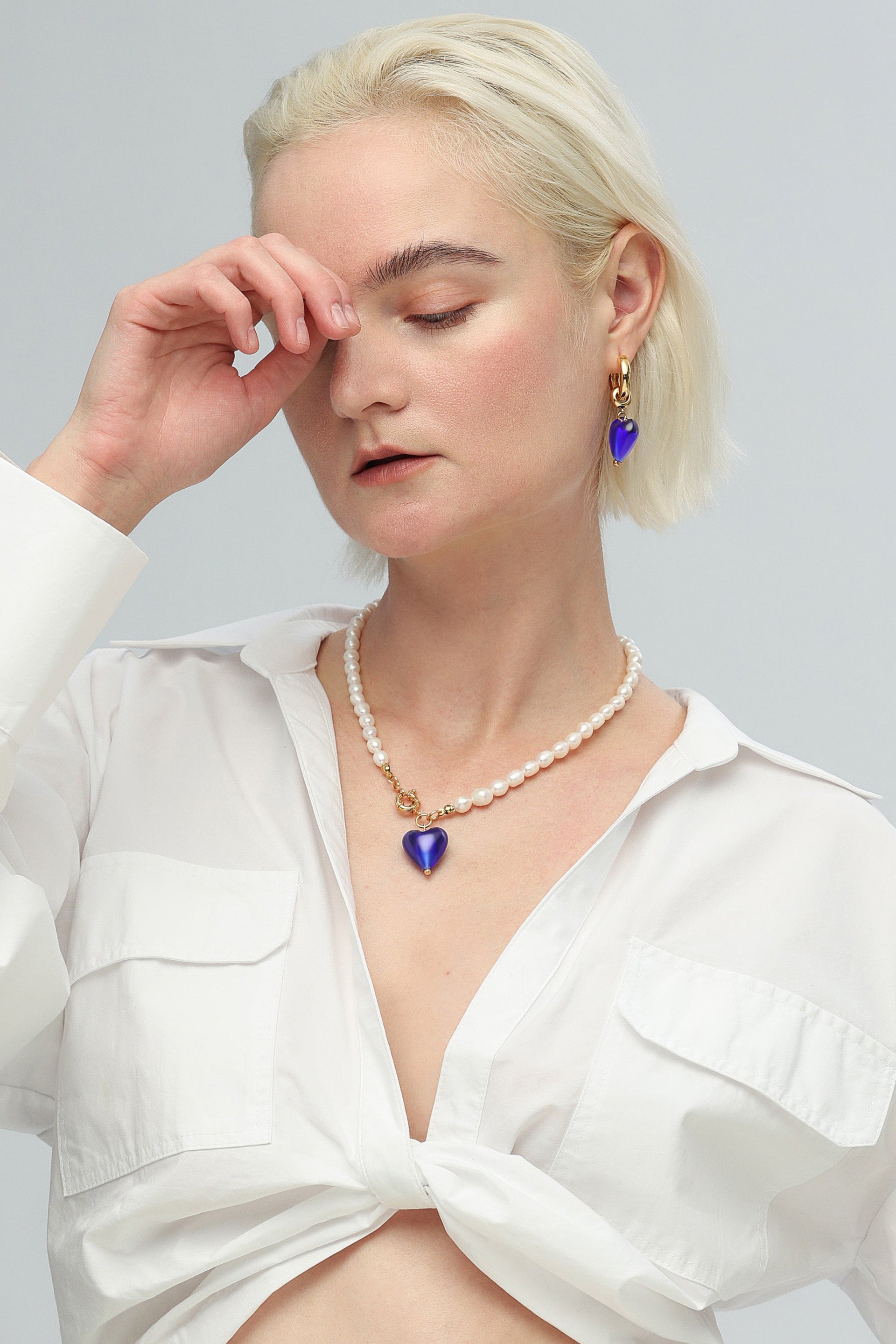 Esmée Blue Glaze Heart Pendant Pearl Necklace