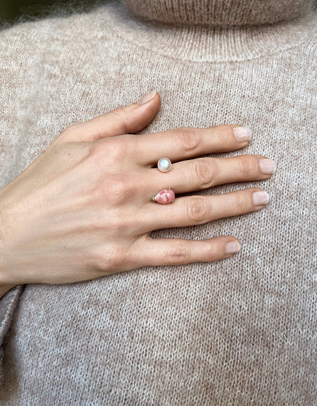 DOUBLE PEAR PEARL RING