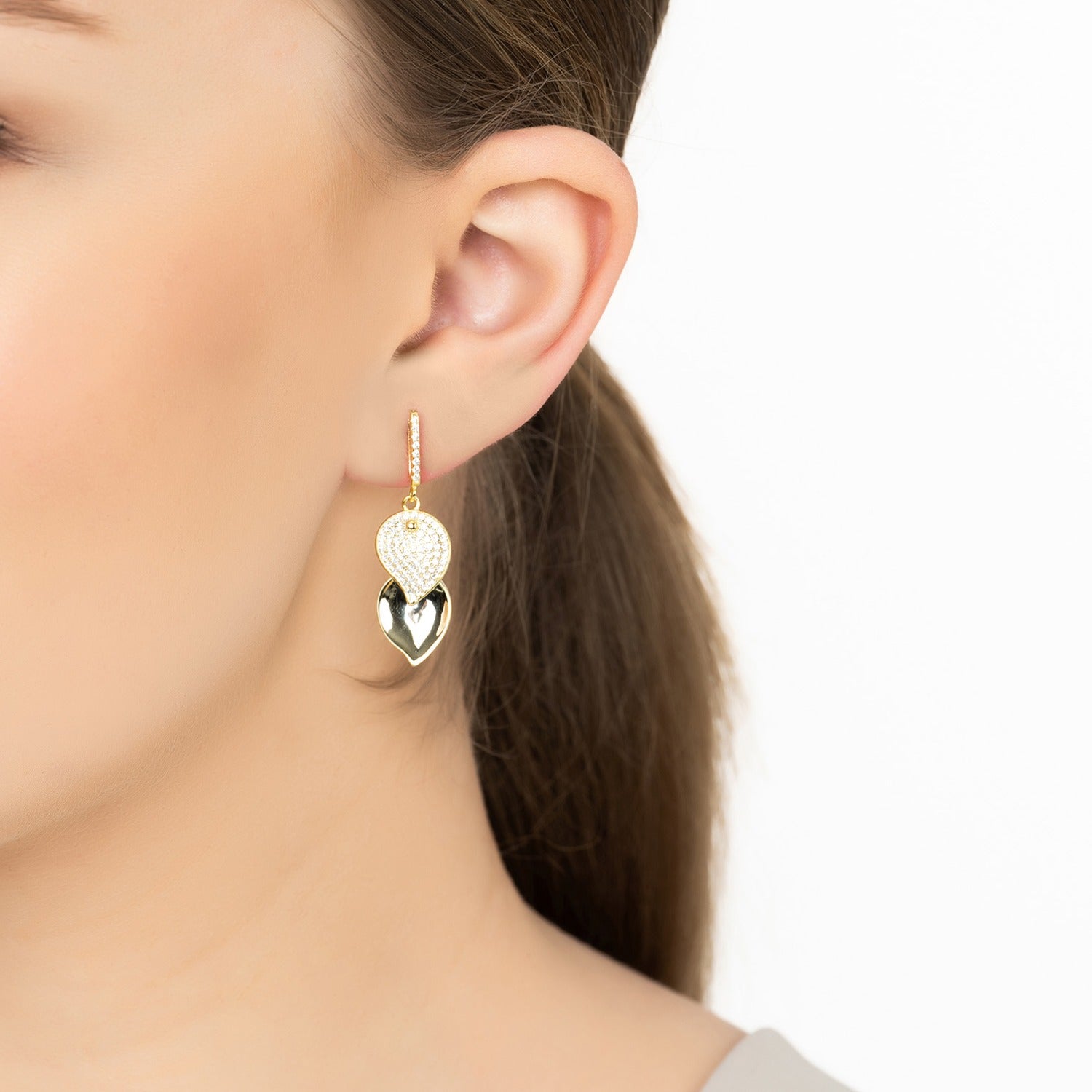 Dual Petal Sleek Drop Earrings Gold