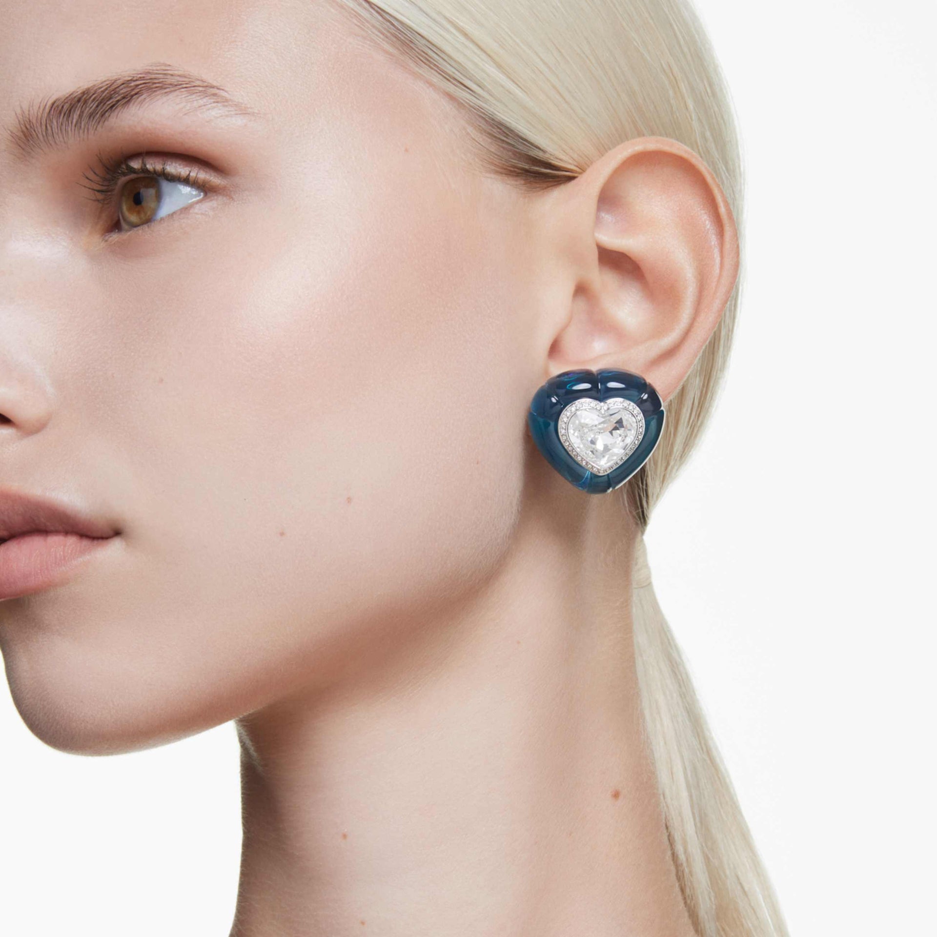 DULCIS CLIP EARRINGS HEART CUT PAVE HEART BLUE RHODIUM PLATED