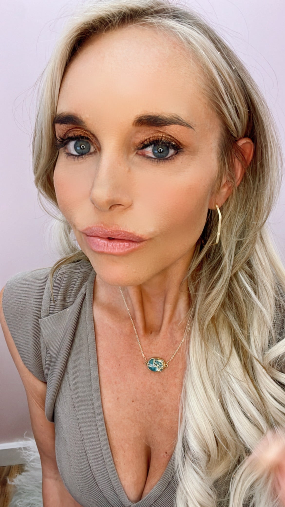 Mrs. Parker Demi Fine Necklace in Teal Mojave Copper Turquoise