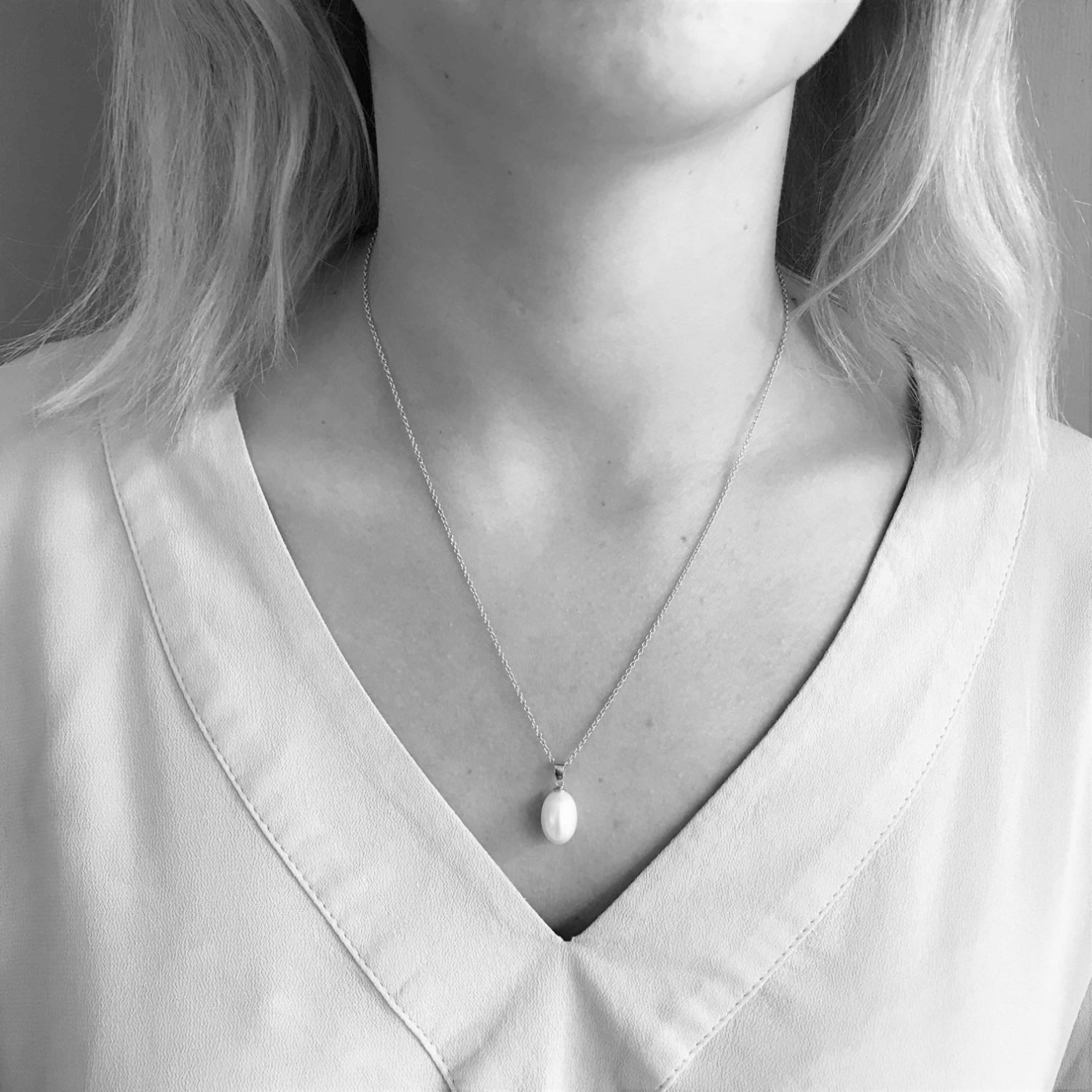 Gloucester White Freshwater Pearl & Sterling Silver Pendant