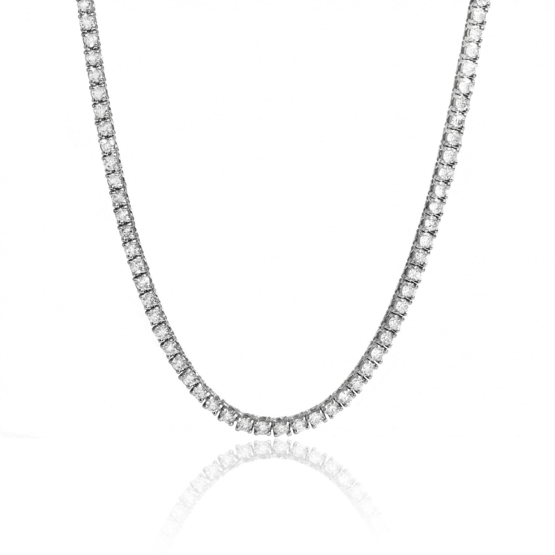 14kt white gold, 16' 4 prong diamond tennis necklace featuring 5.00 cts tw round diamonds