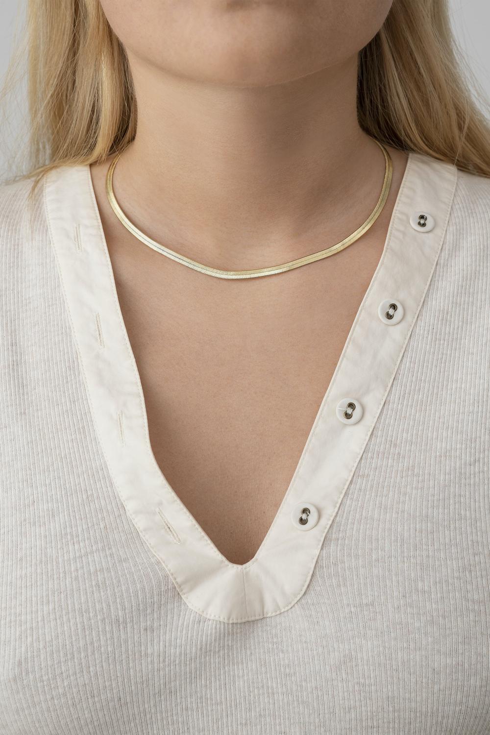 Snake Charmer Necklace In Gold