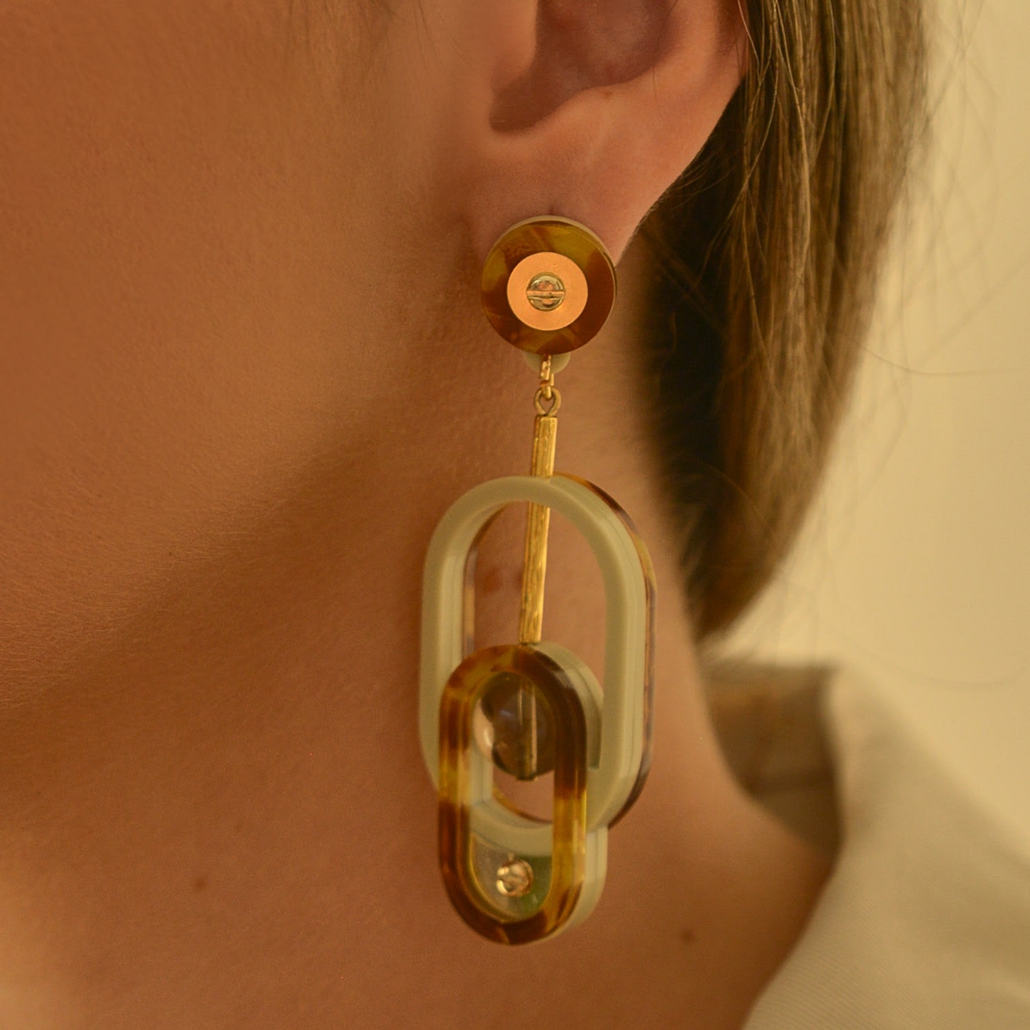 Earring Intersection Beige