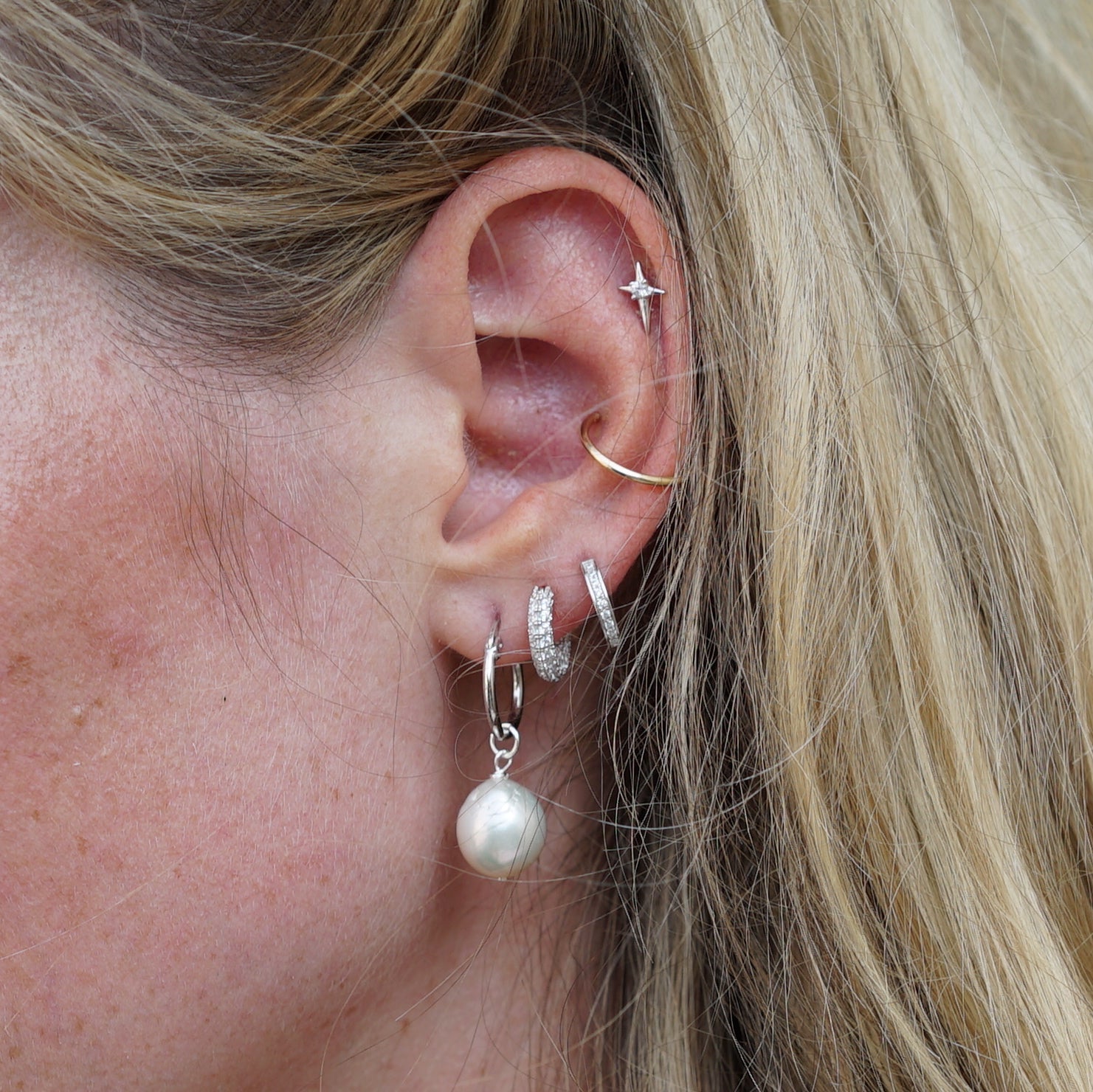 Kaia Hoop Earrings Silver Pearl