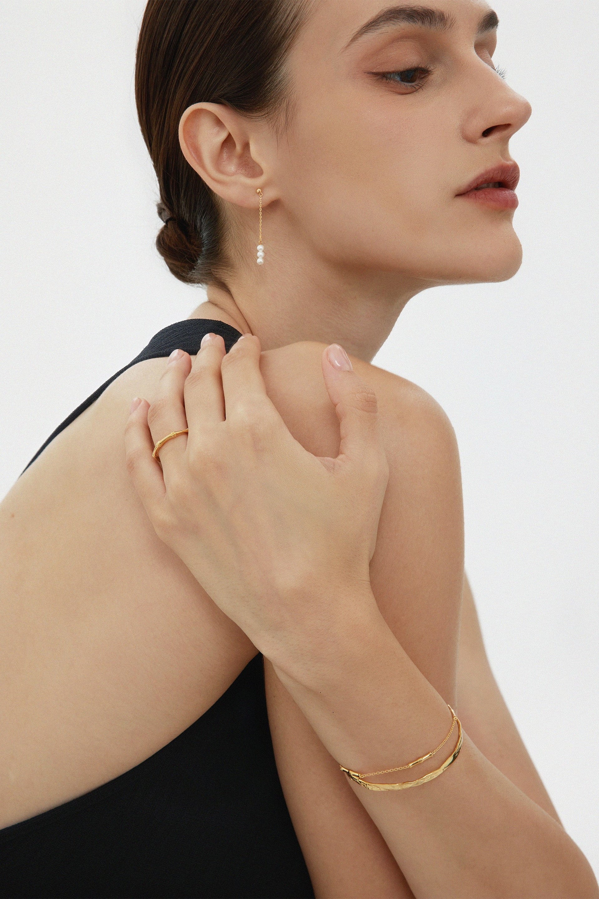 Eden Trio Pearl Drop Earrings In Gold