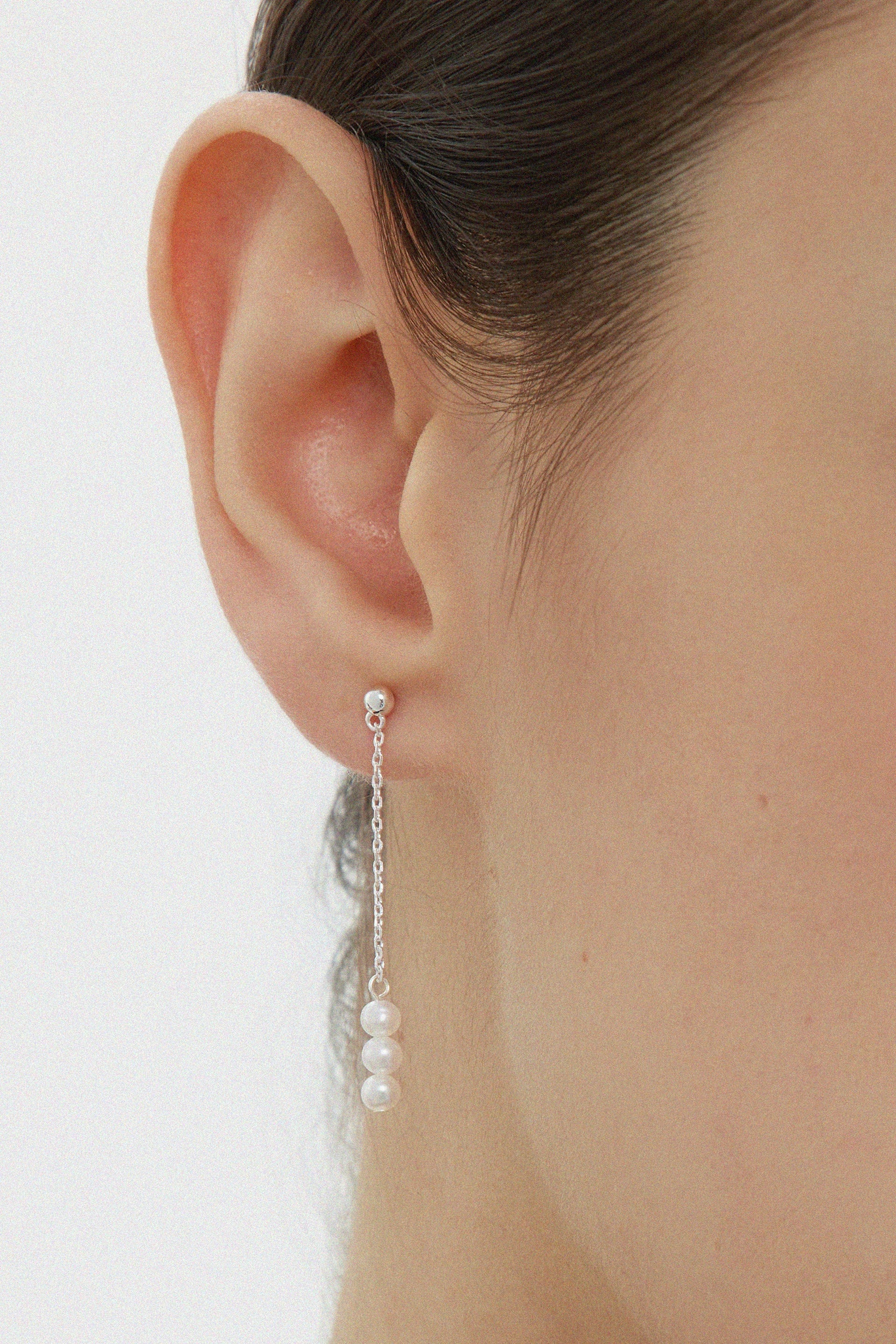Eden Trio Pearl Drop Earrings In Silver