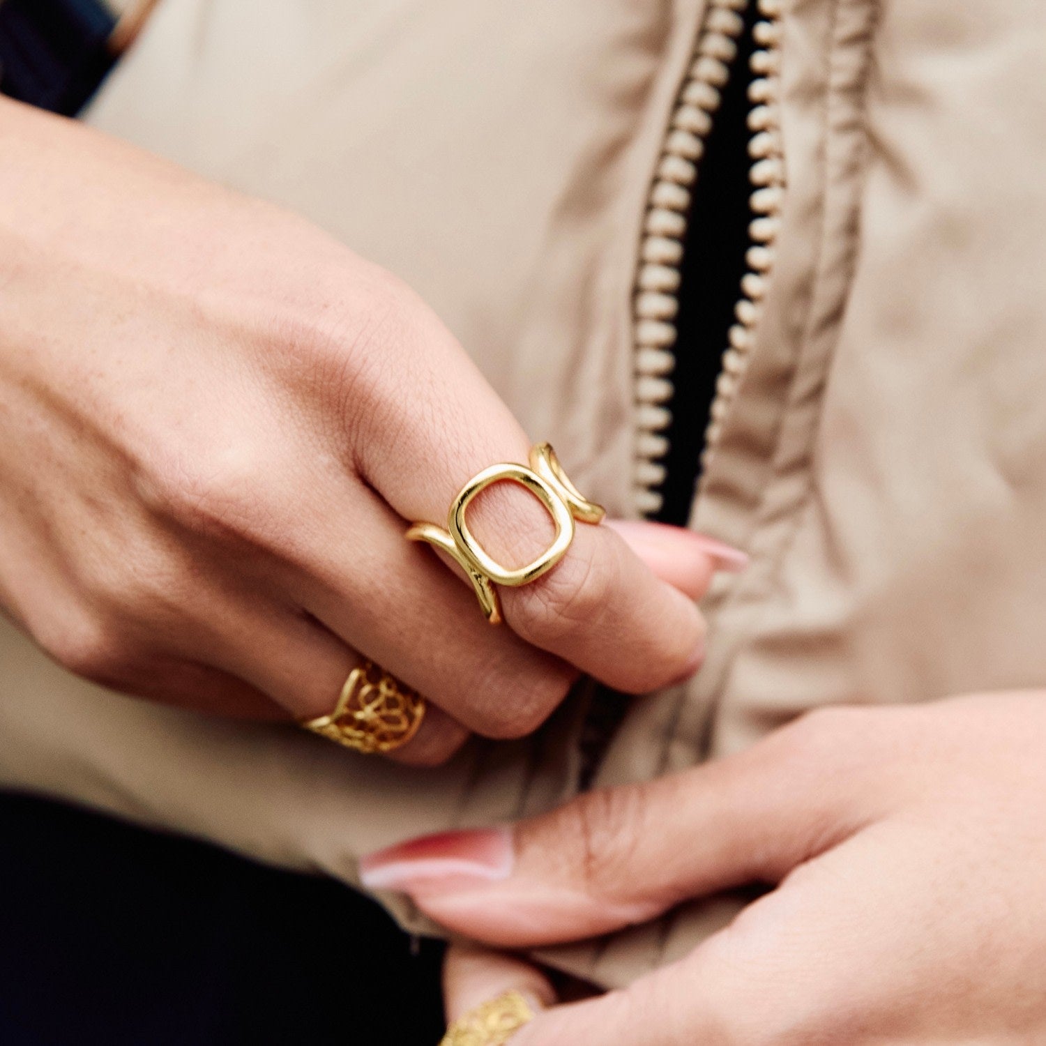 Eira Ring