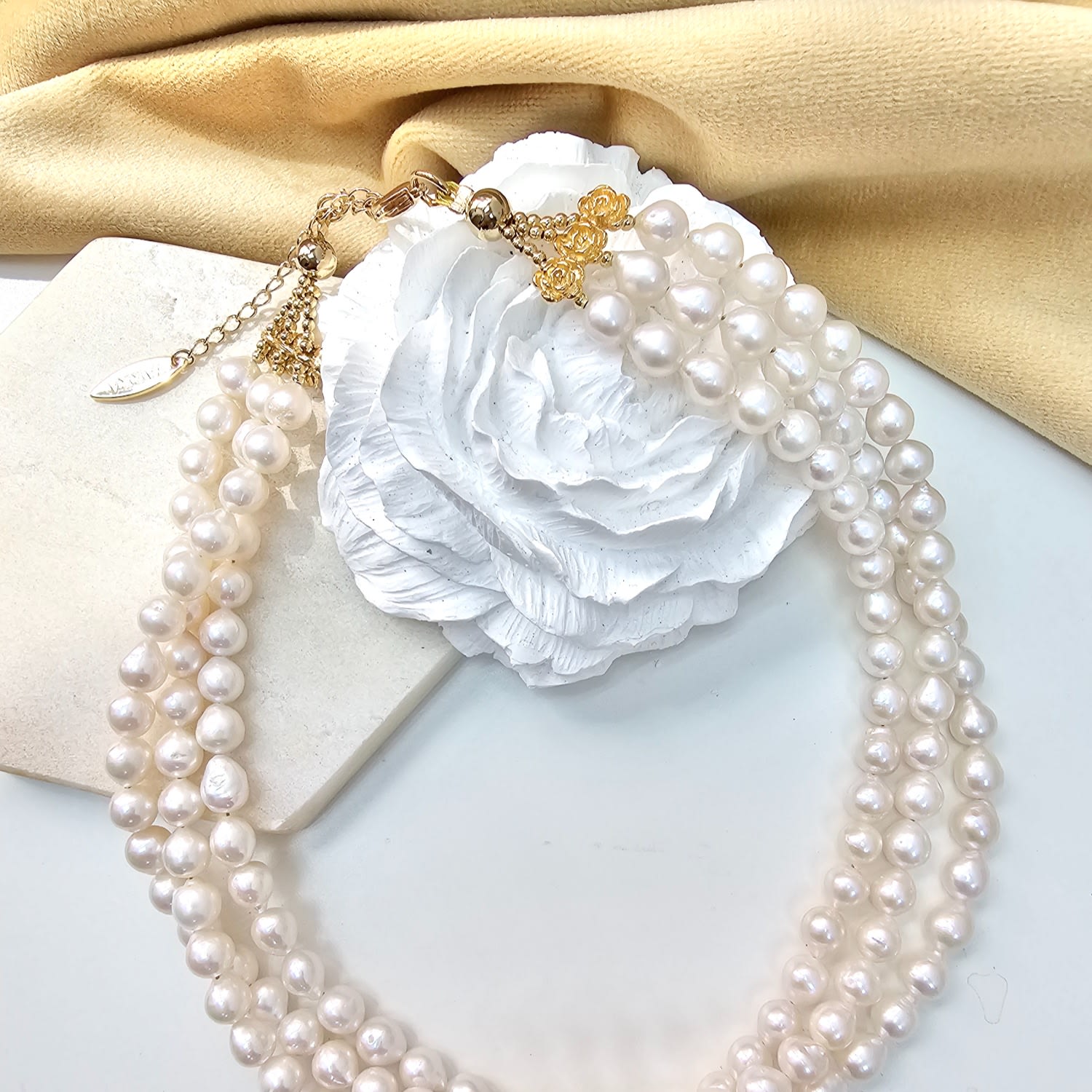 Elegance Multi-Layers Freshwater Pearls Necklace