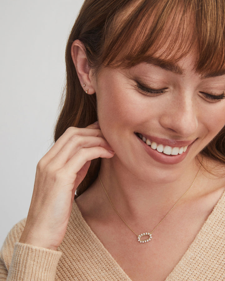 elisa-open-frame-pendant-in-rose-gold-necklace