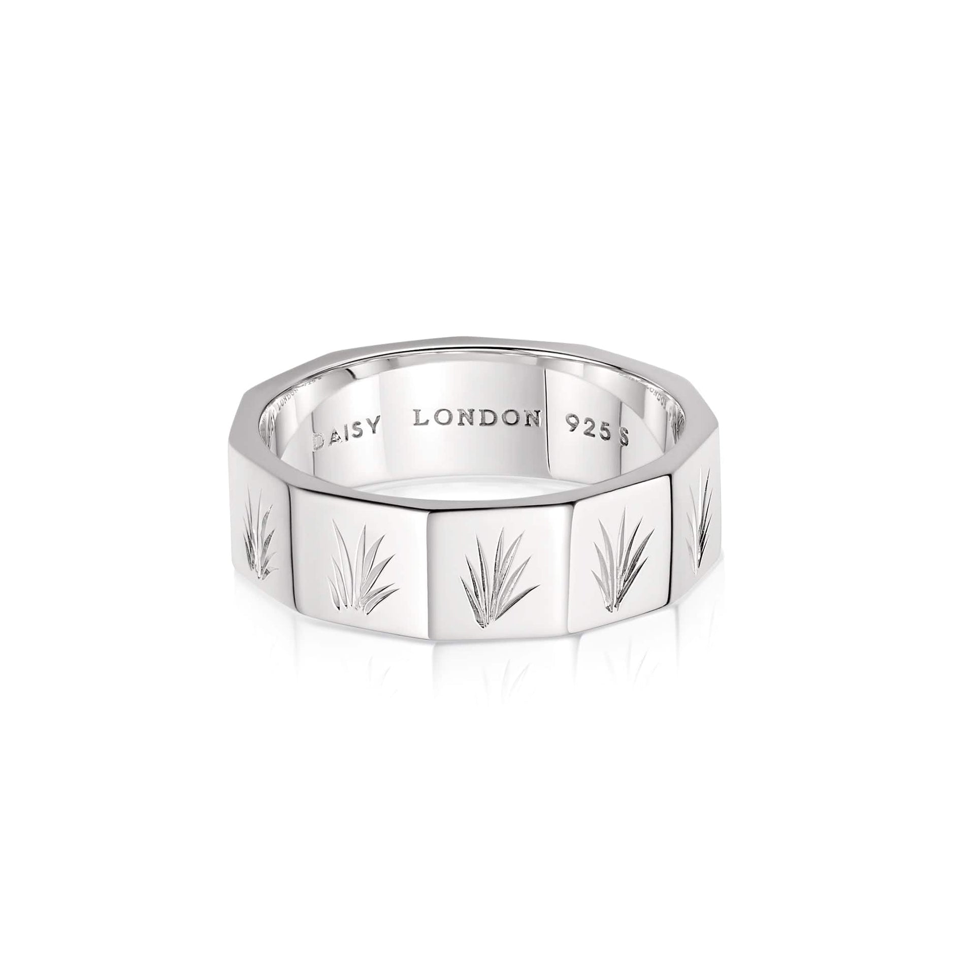 engraved-geometric-band-ring-925-sterling-silver-daisy-london