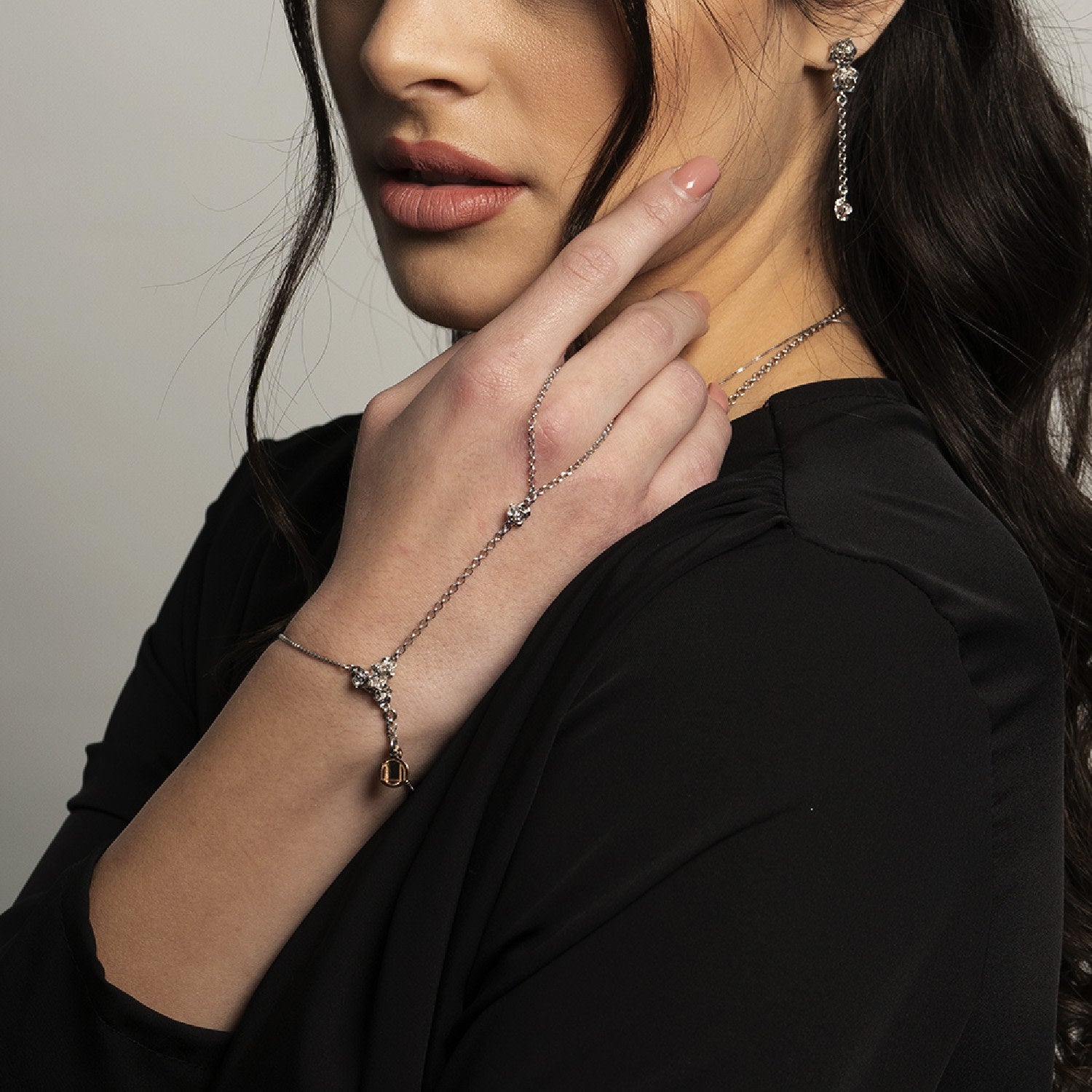 Eres Hand-Kissed Silver