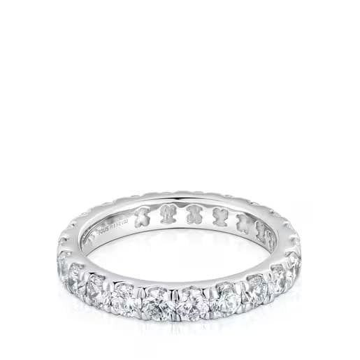 platinum-band-ring