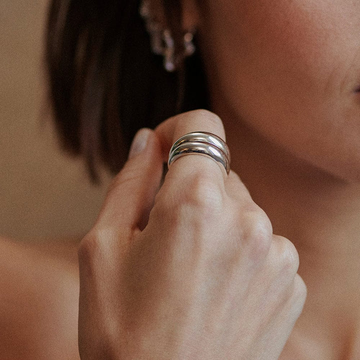 estee-lalonde-dome-ring-925-sterling-silver-daisy-london