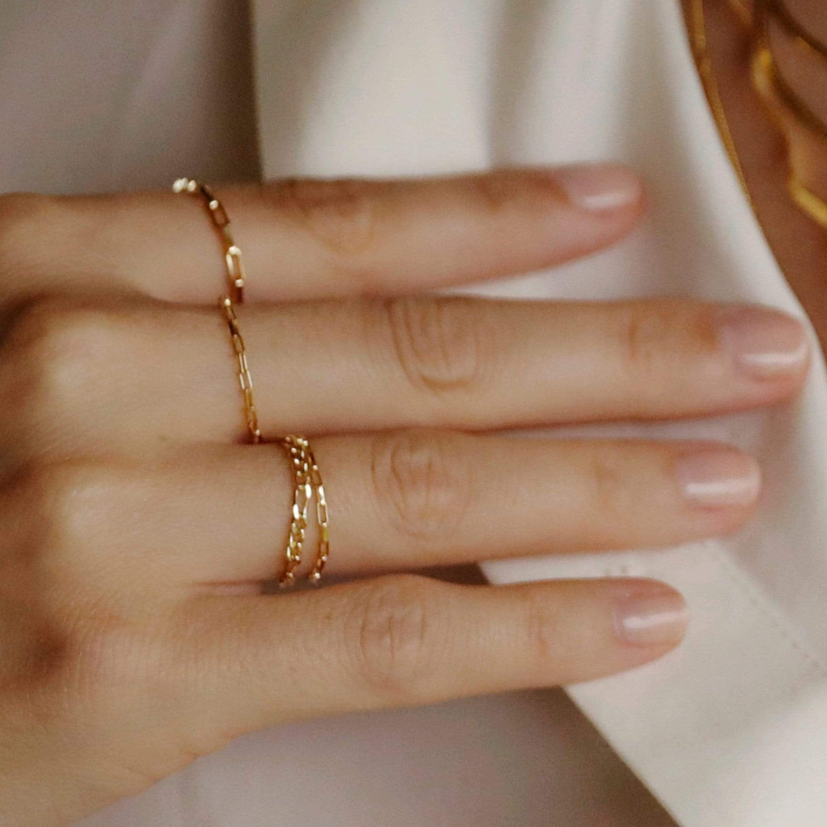 Estée Lalonde Delicate Box Chain Ring 18ct Gold Plate