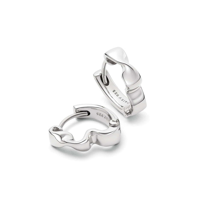 estee-lalonde-flow-huggie-hoop-earrings-925-sterling-silver-daisy-london
