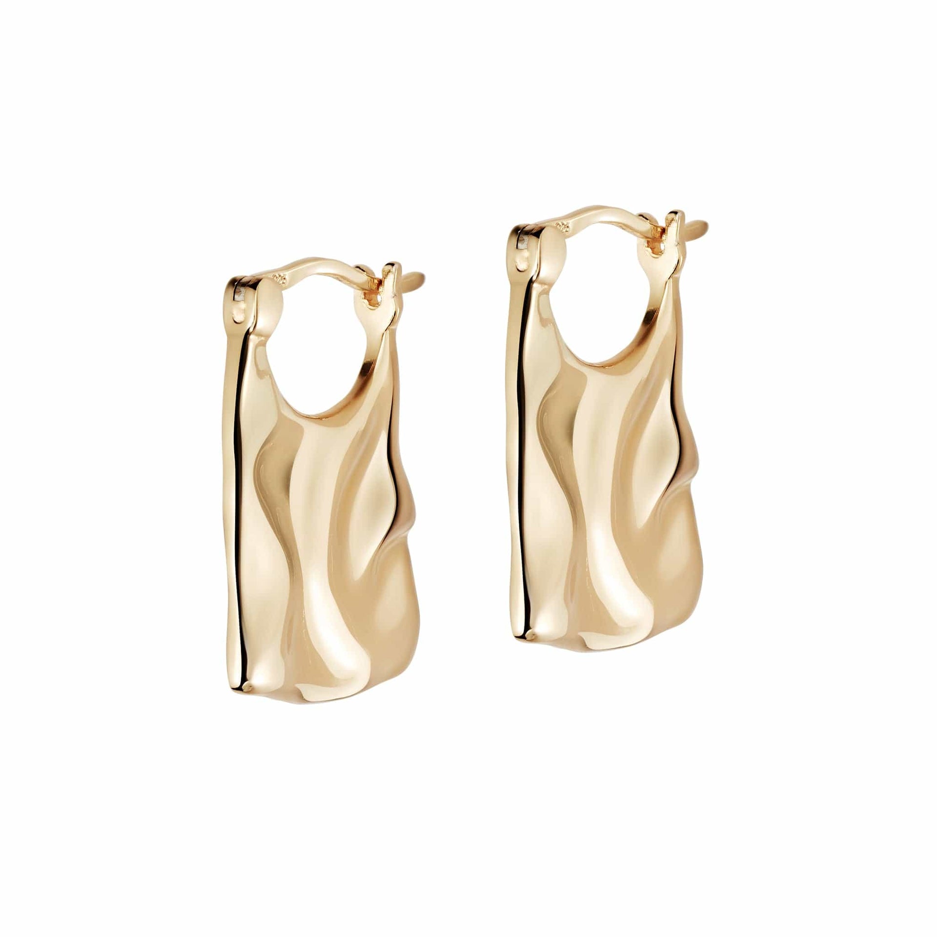 estee-lalonde-leo-earrings-18ct-gold-plated-daisy-london