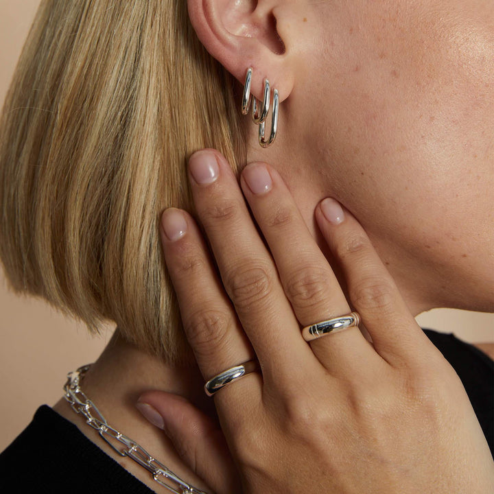 estee-lalonde-maxi-square-hoop-earrings-925-sterling-silver-daisy-london