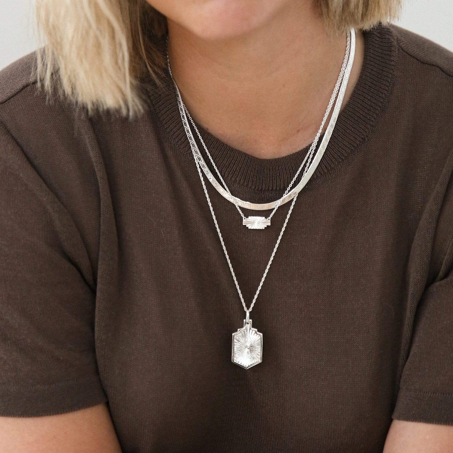 estee-lalonde-mini-sunburst-shield-necklace-925-sterling-silver-daisy-london