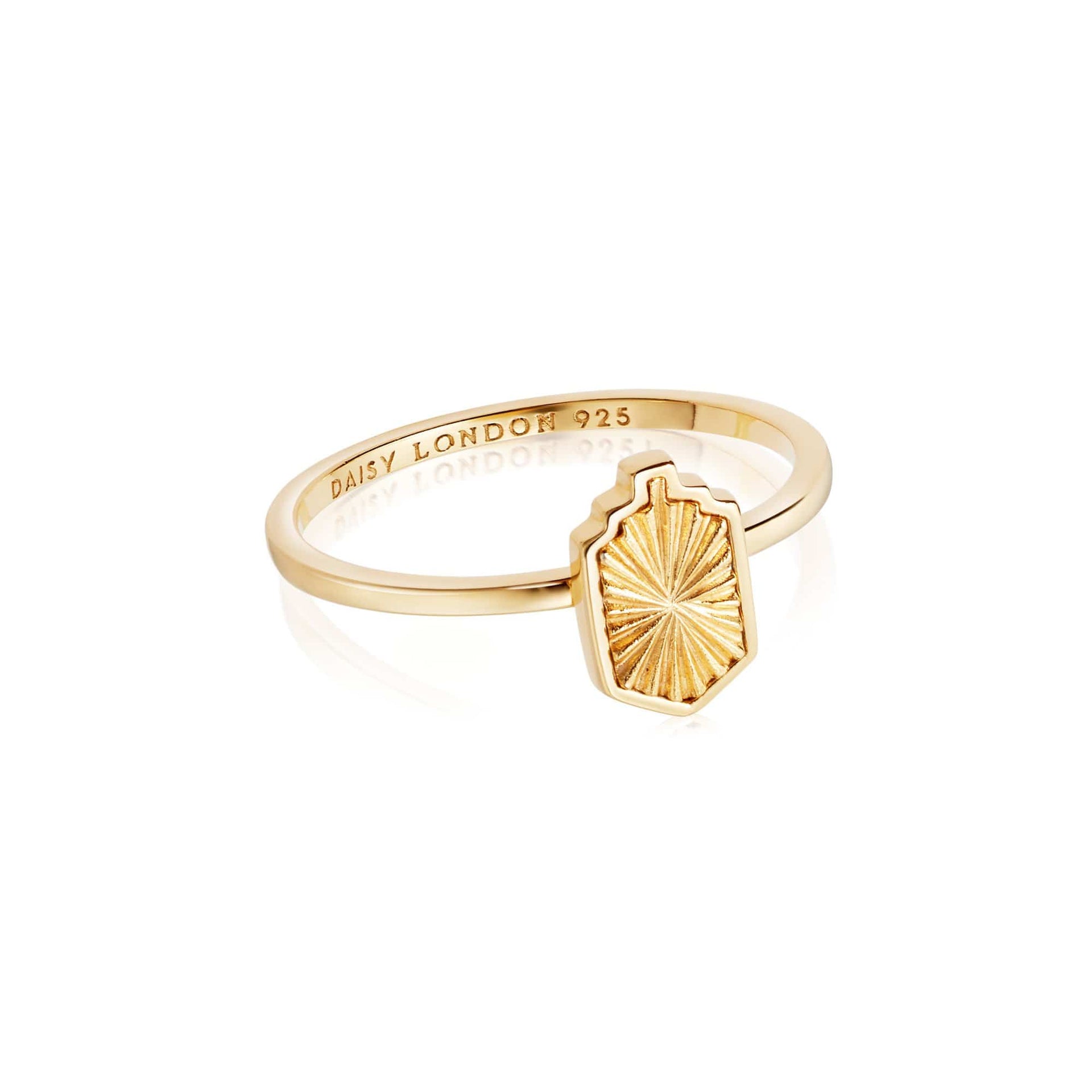 estee-lalonde-mini-sunburst-shield-ring-18ct-gold-plated-sterling-silver-daisy-london