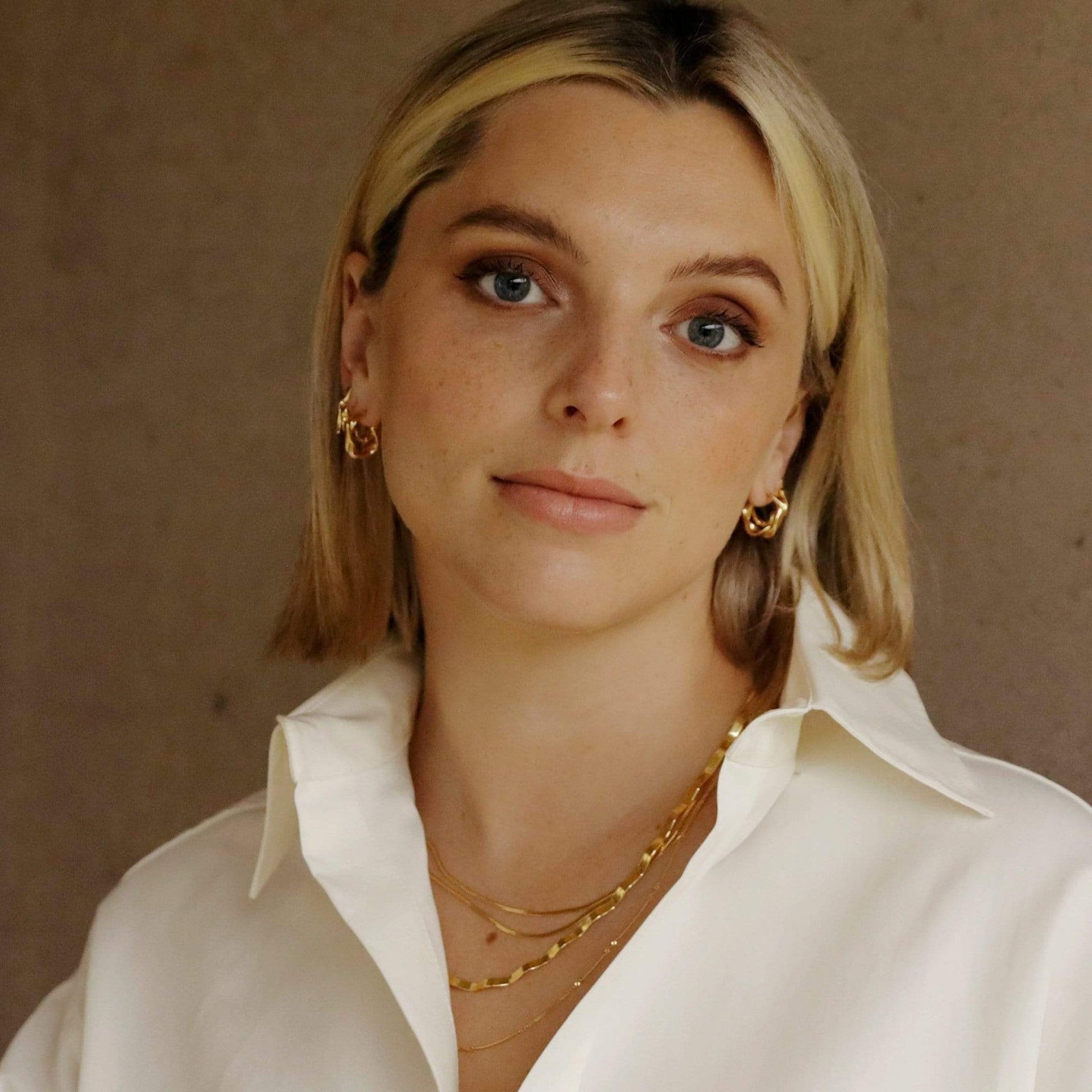 estee-lalonde-parallel-snake-chain-necklace-18ct-gold-plated-daisy-london