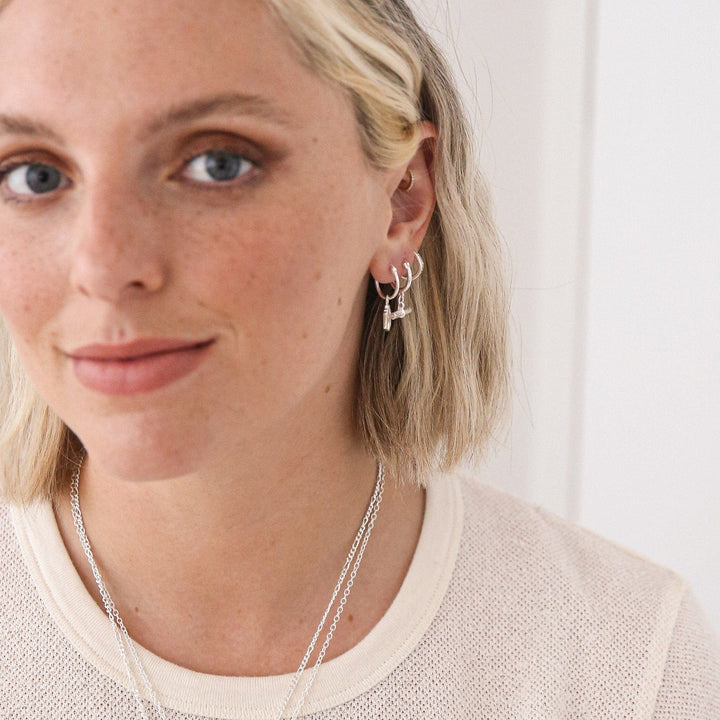 estee-lalonde-sunburst-huggie-earrings-925-sterling-silver-daisy-london