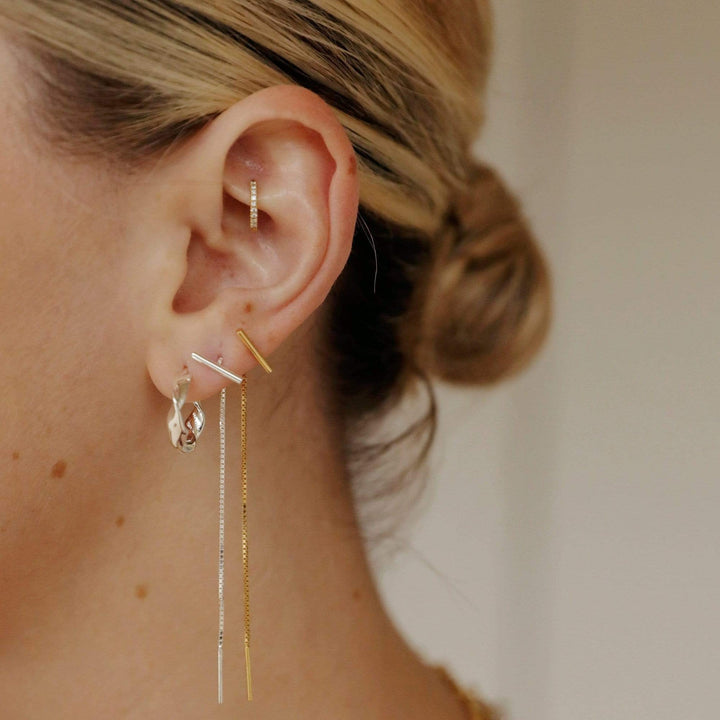 estee-lalonde-t-bar-box-chain-earrings-sterling-silver-daisy-london