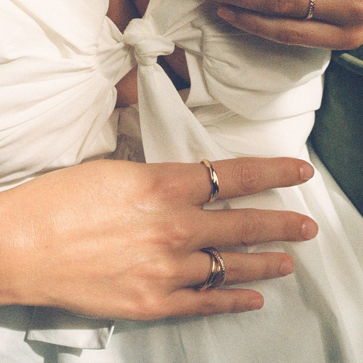 estee-lalonde-limited-edition-trinity-ring-stack-18ct-gold-plated-daisy-london